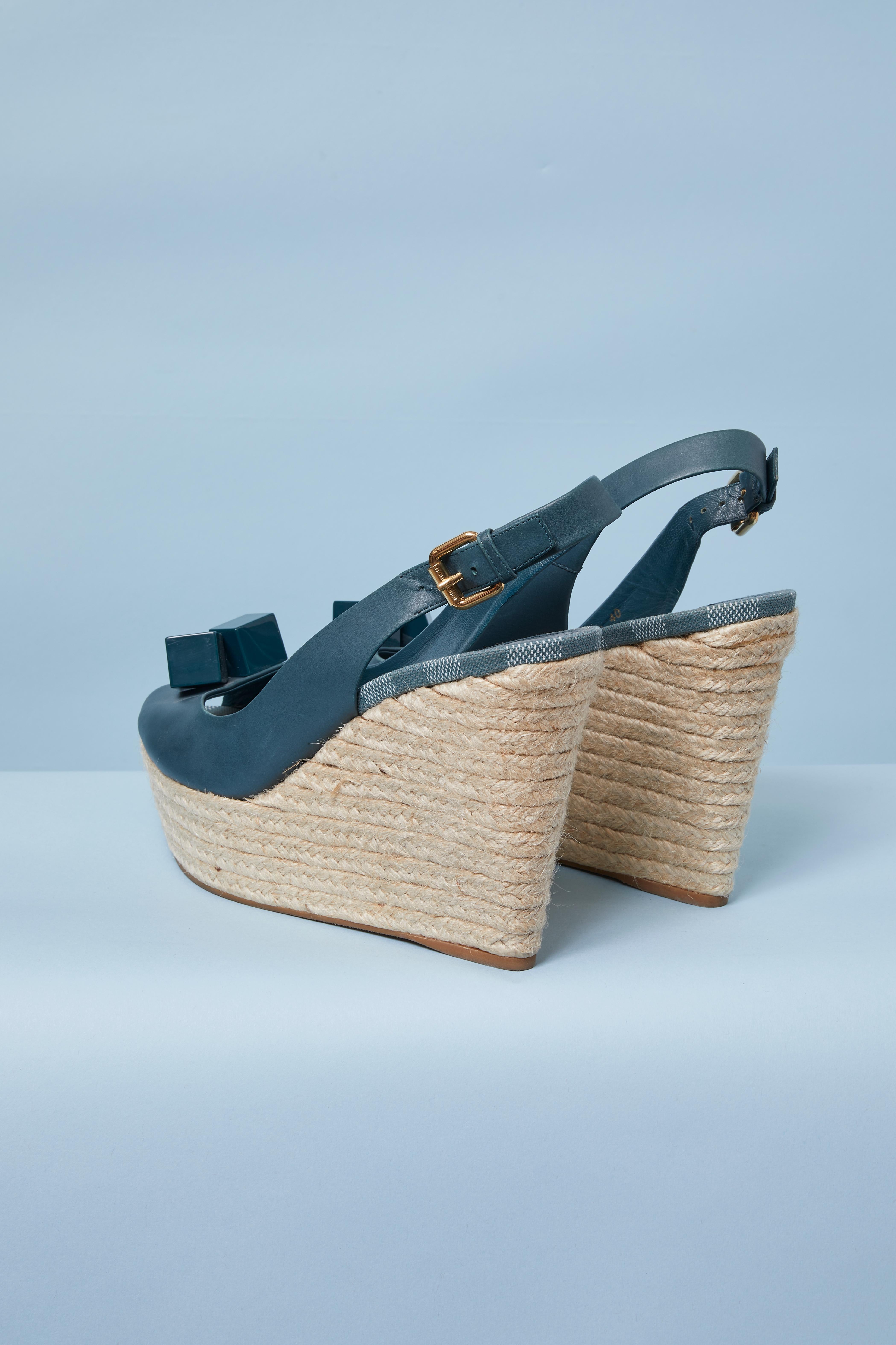 Donna Louis Vuitton: zeppe in pelle blu con borchie in vendita