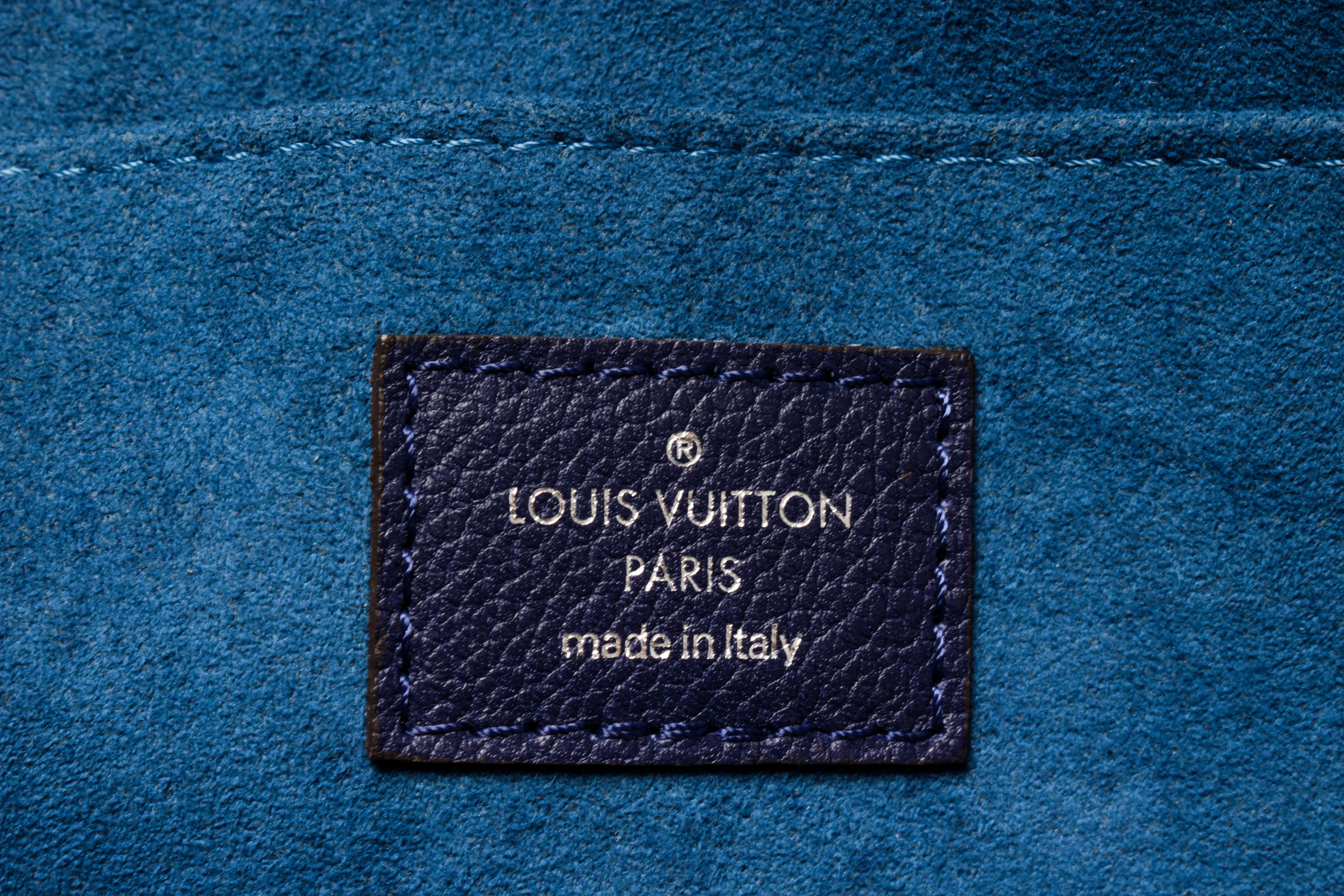 Louis Vuitton Blue Leather Pochette Jules PM 5