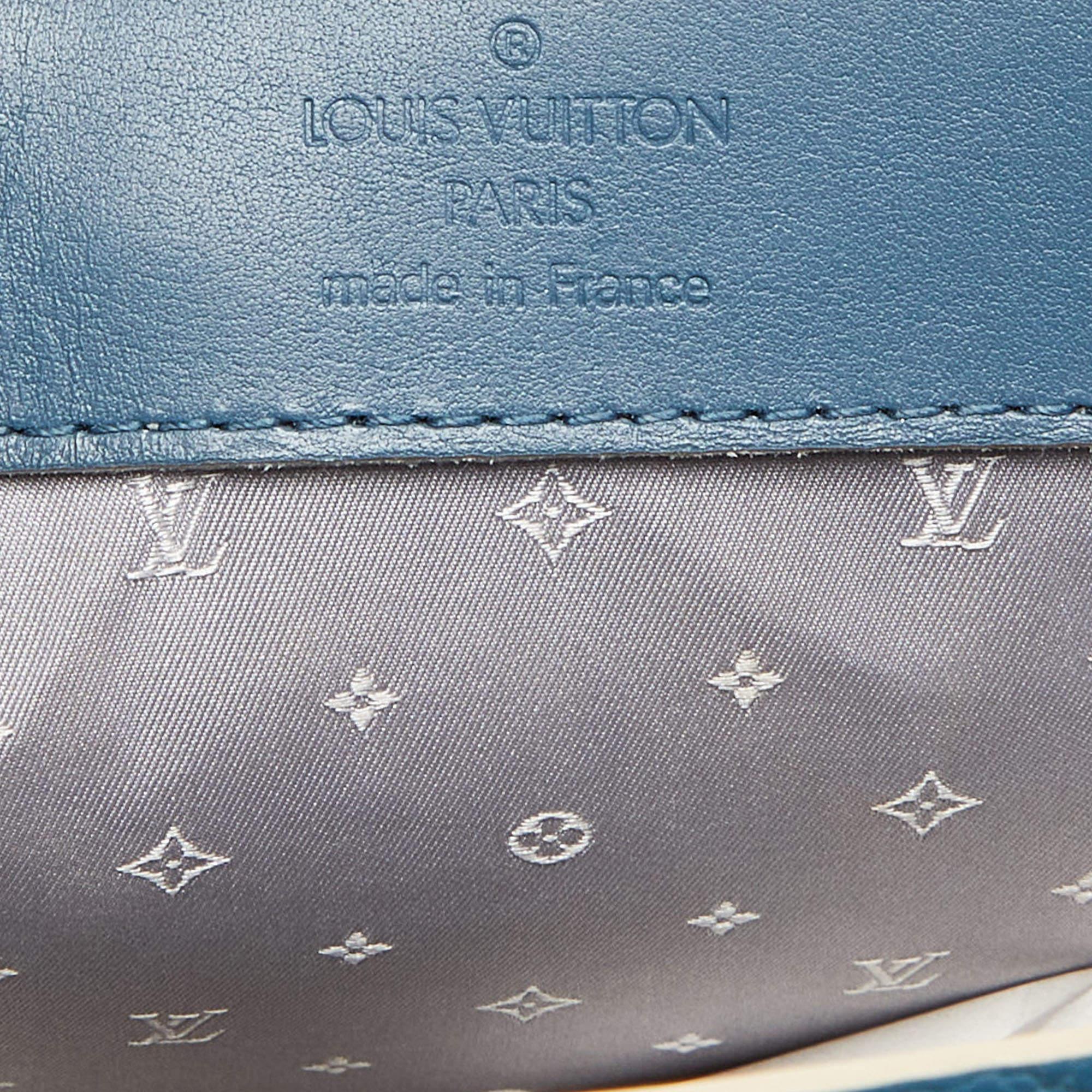 Louis Vuitton Blue Leather Suhali Le Fabuleux Bag For Sale 4