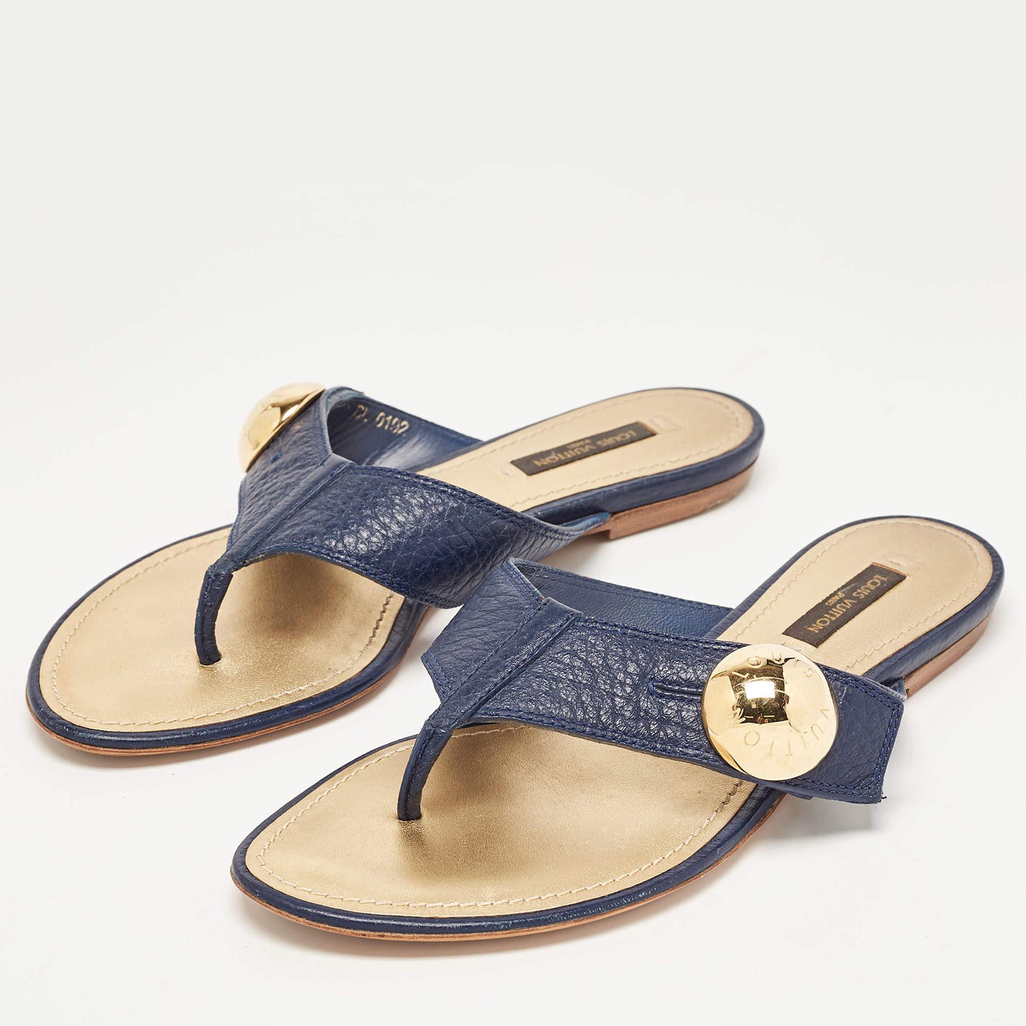 Louis Vuitton Blue Leather Thong Flat Slides Size 37 For Sale 1