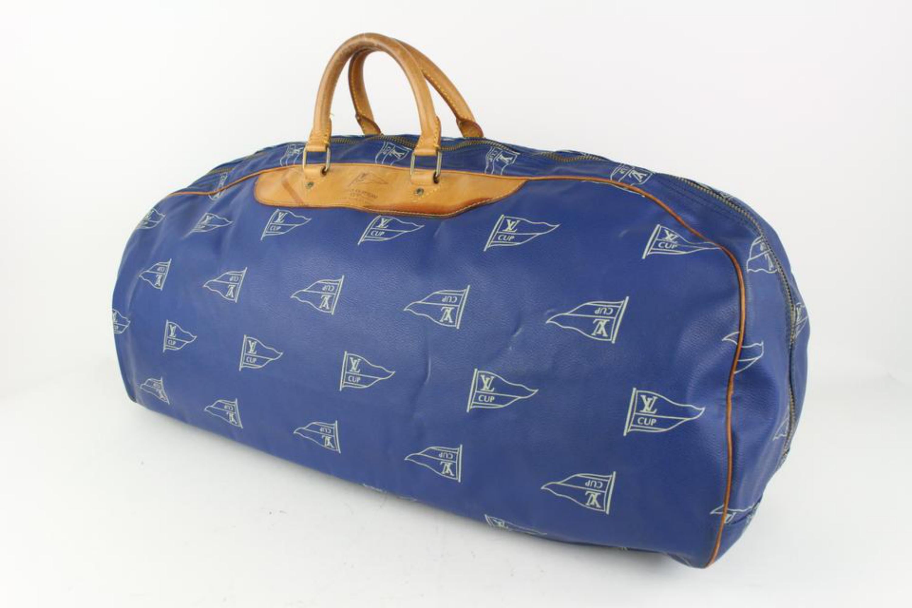 Sac à main Louis Vuitton bleu LV Cup Sac Plein Air Long Keepall 1015lv43 en vente 5