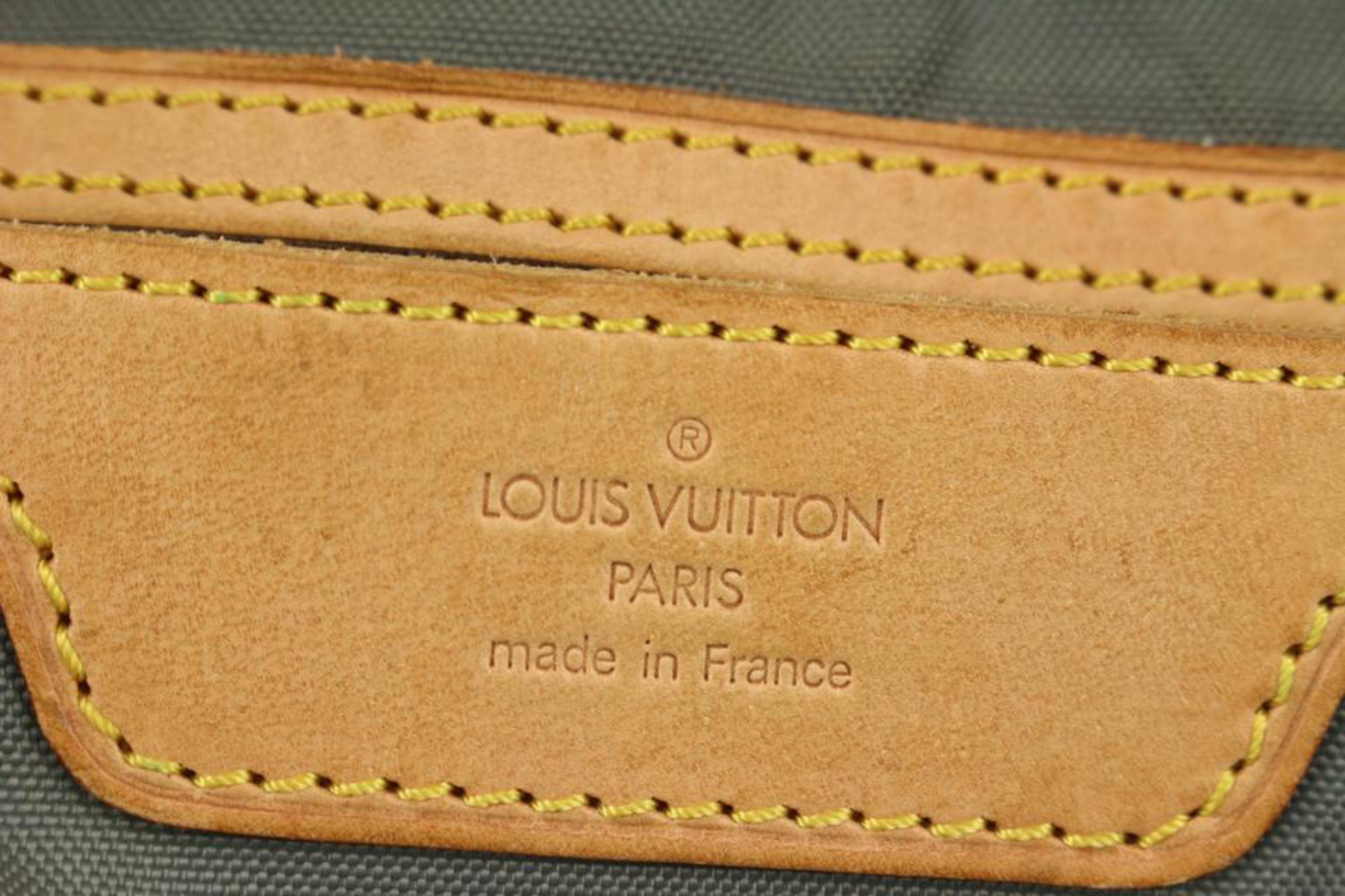 Sac à main Louis Vuitton bleu LV Cup Sac Plein Air Long Keepall 1015lv43 en vente 2