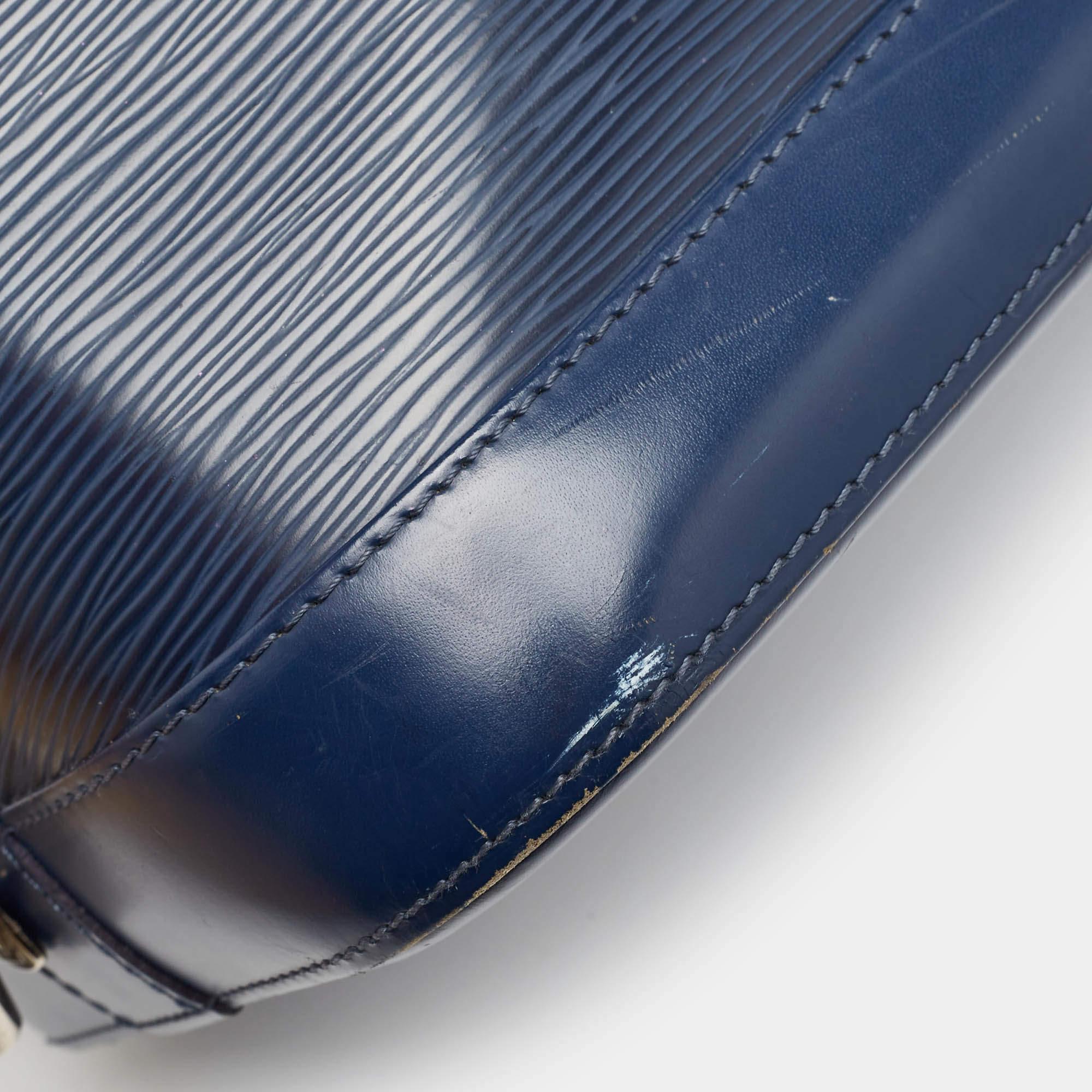 Louis Vuitton Blue Marine Epi Leather Alma GM Bag For Sale 4