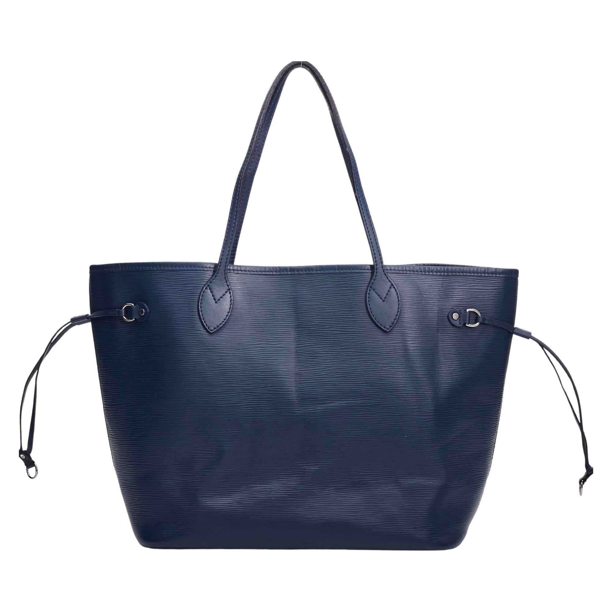 Louis Vuitton Blue Marine Epi Leather Neverfull MM Tote Bag In Good Condition For Sale In Montreal, Quebec