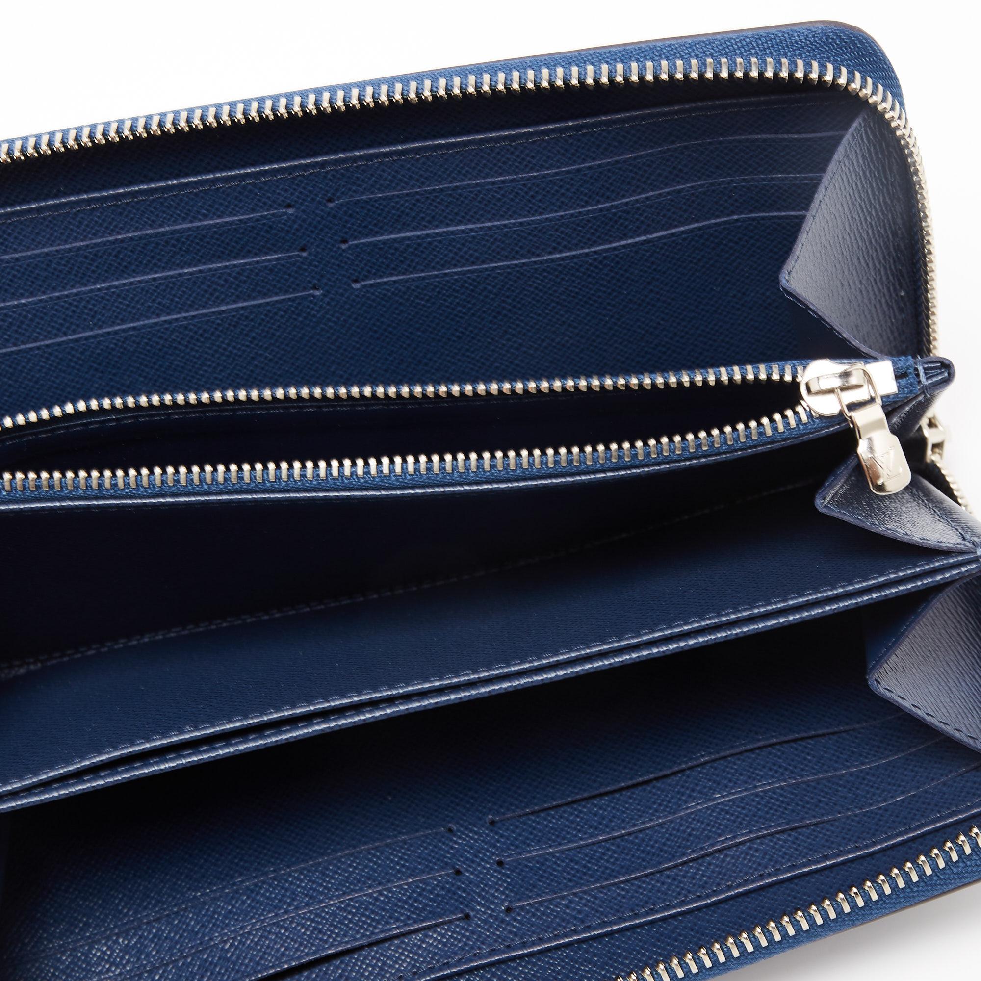 Women's Louis Vuitton Blue Marine Epi Leather Zippy Wallet