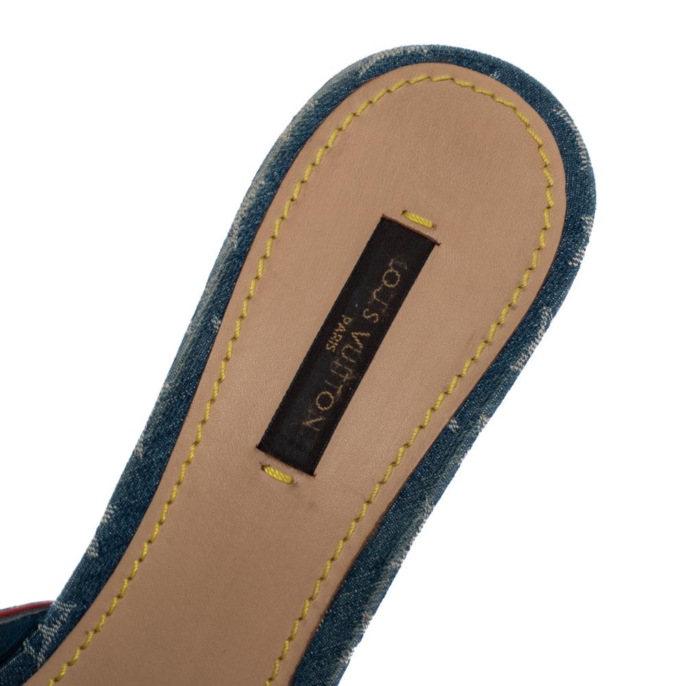 Louis Vuitton Blue Monogram Denim And Leather Bow Slide Sandals Size 39.5 In Fair Condition In Dubai, Al Qouz 2