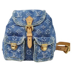 Blauer Denim-Rucksack mit Monogramm von Louis Vuitton PM