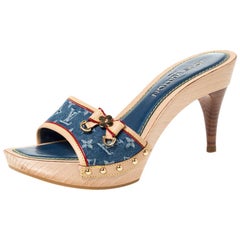 Glitter heels Louis Vuitton Blue size 38.5 EU in Glitter - 22193884