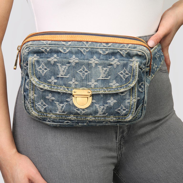 Louis Vuitton pre-owned Monogram Denim Bum Bag - Farfetch