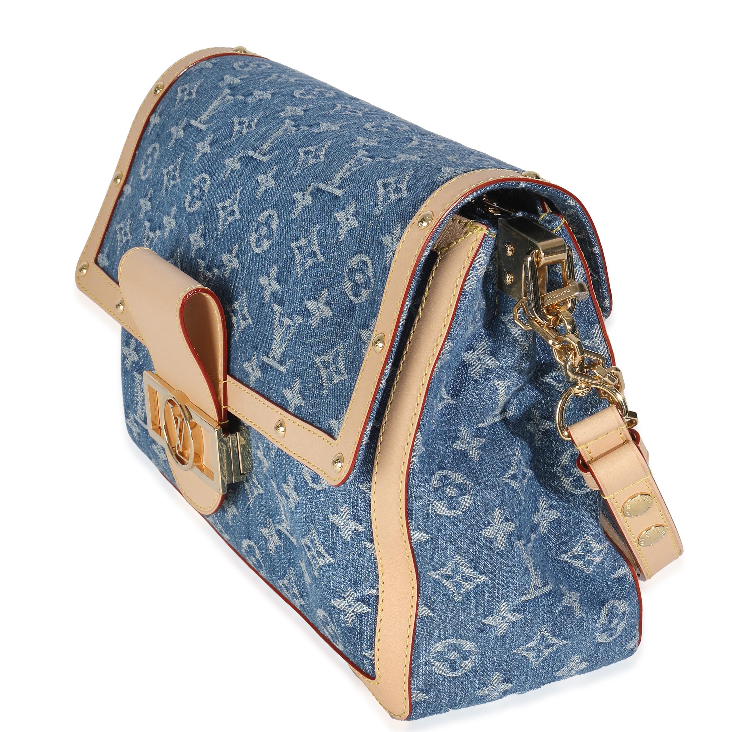 Louis Vuitton Blue Monogram Denim Dauphine Soft GM Excellent état - En vente à New York, NY