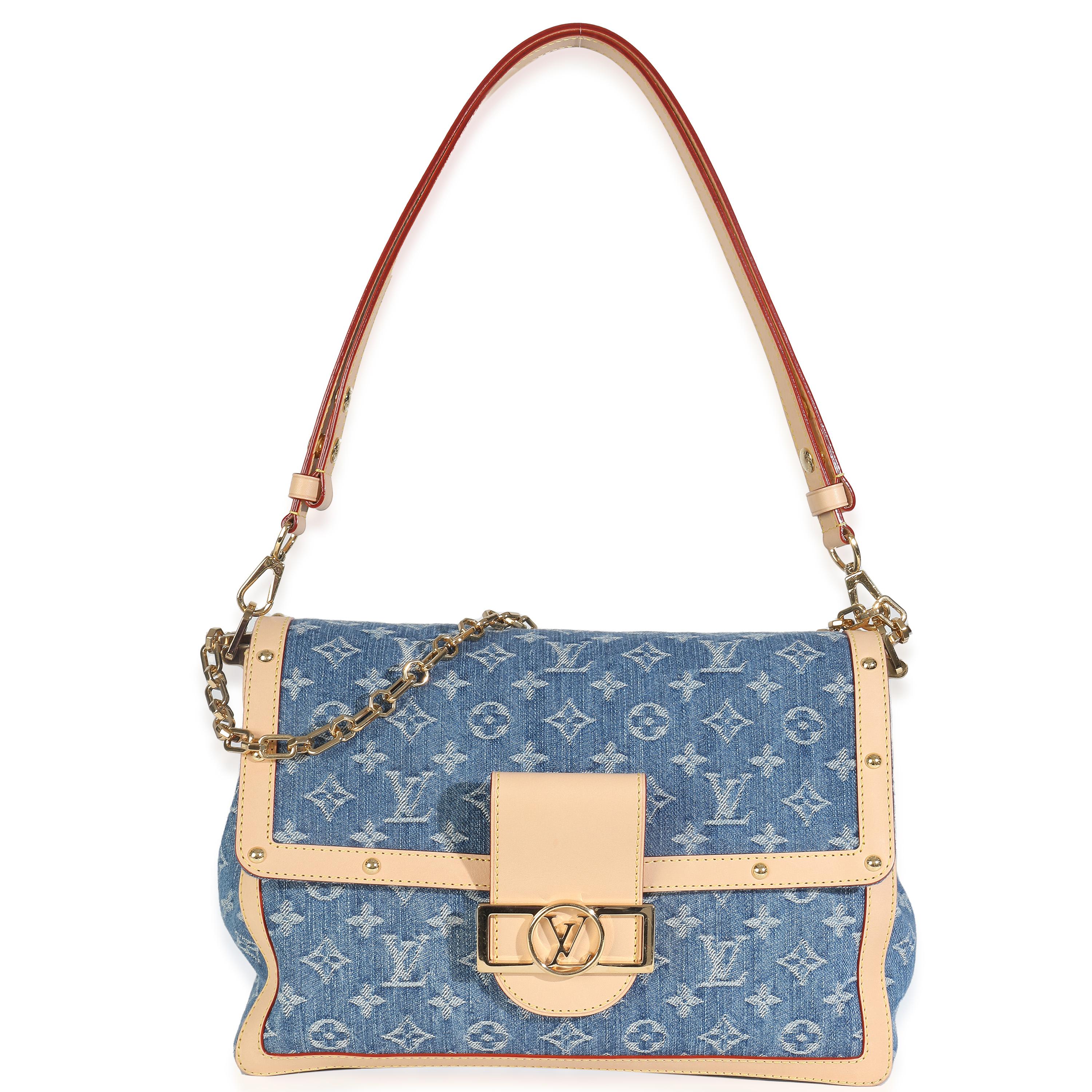 Louis Vuitton Blue Monogram Denim Dauphine Soft GM en vente 1