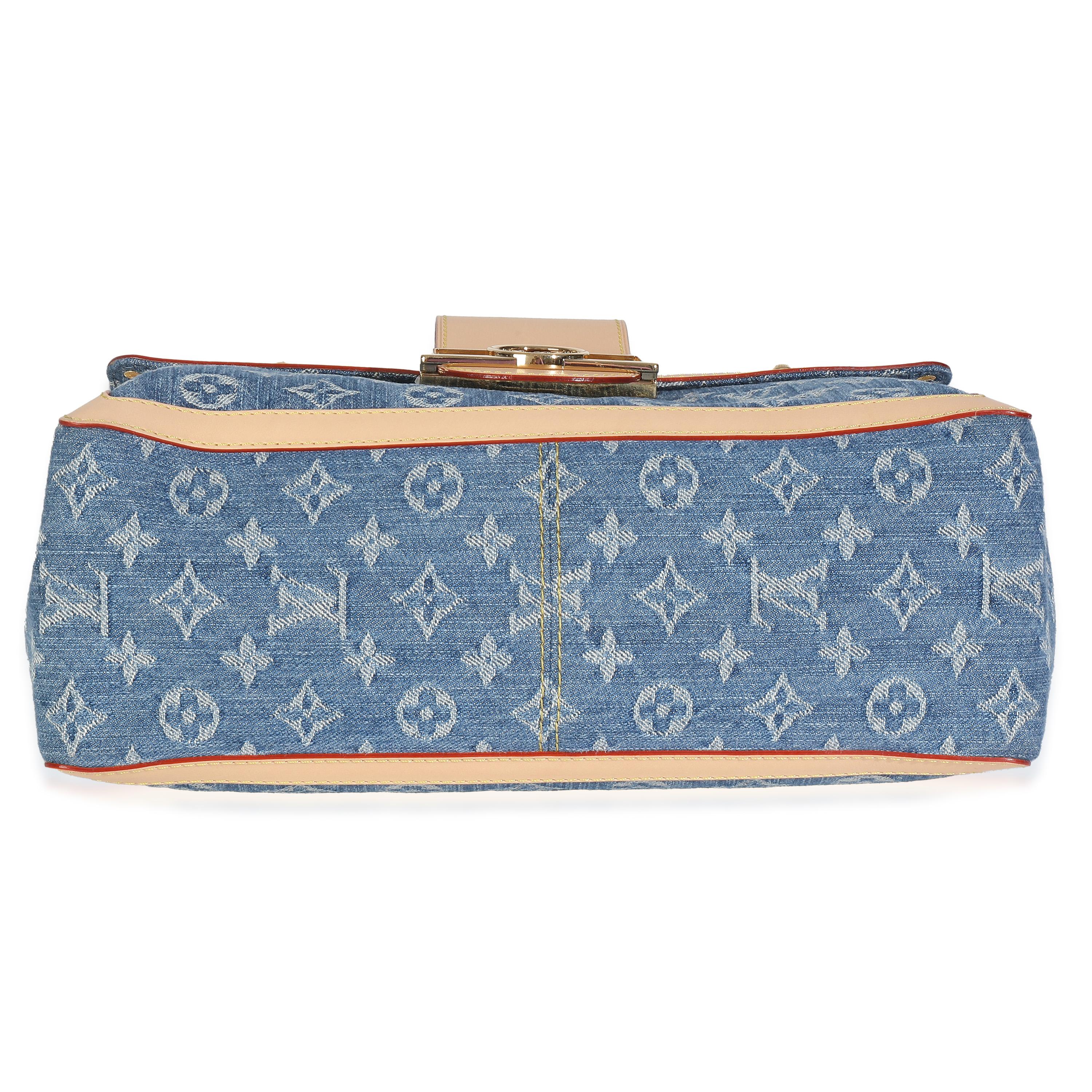 Louis Vuitton Blue Monogram Denim Dauphine Soft GM en vente 3