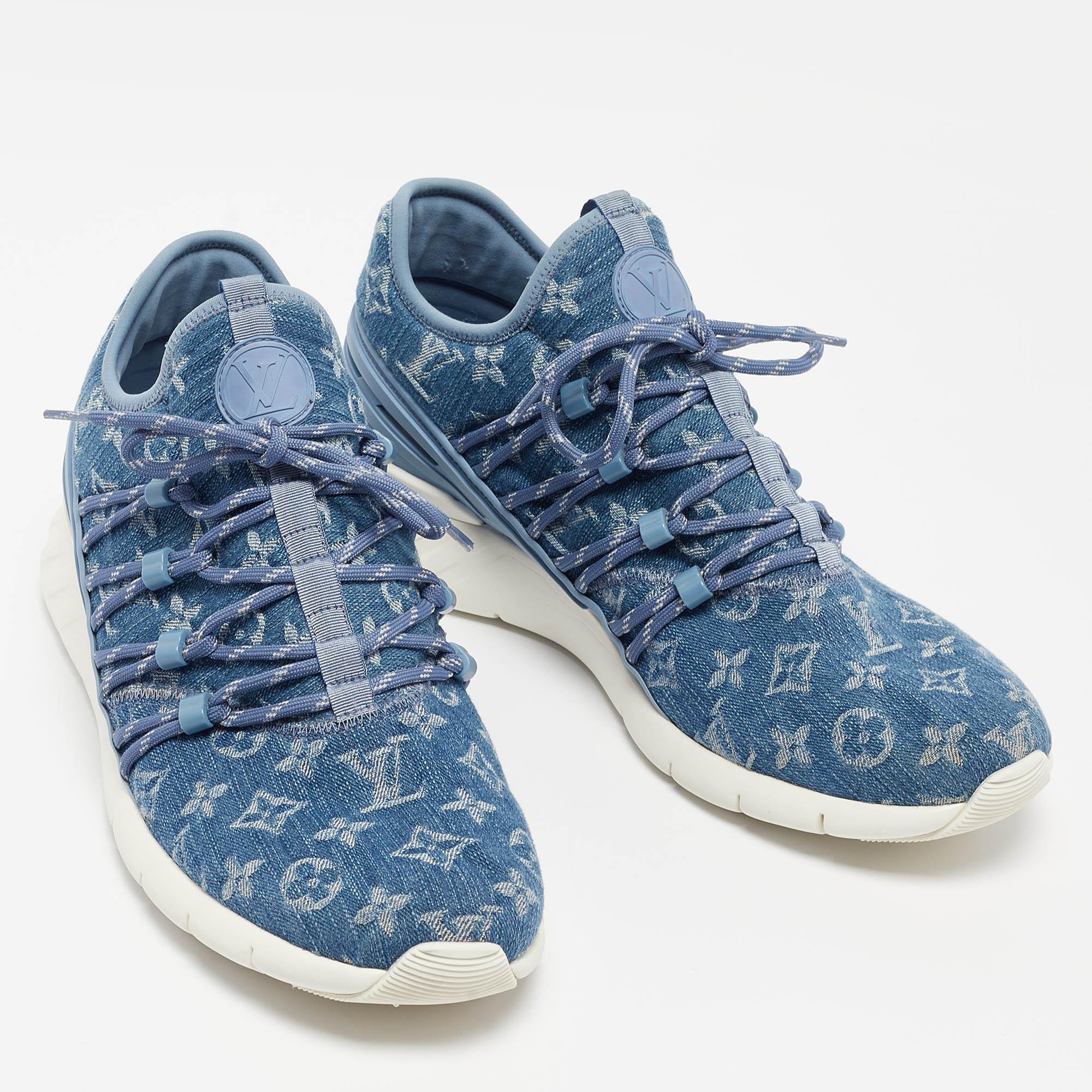Louis Vuitton Blue Monogram Denim Fastlane Sneakers Size 42 In Good Condition In Dubai, Al Qouz 2