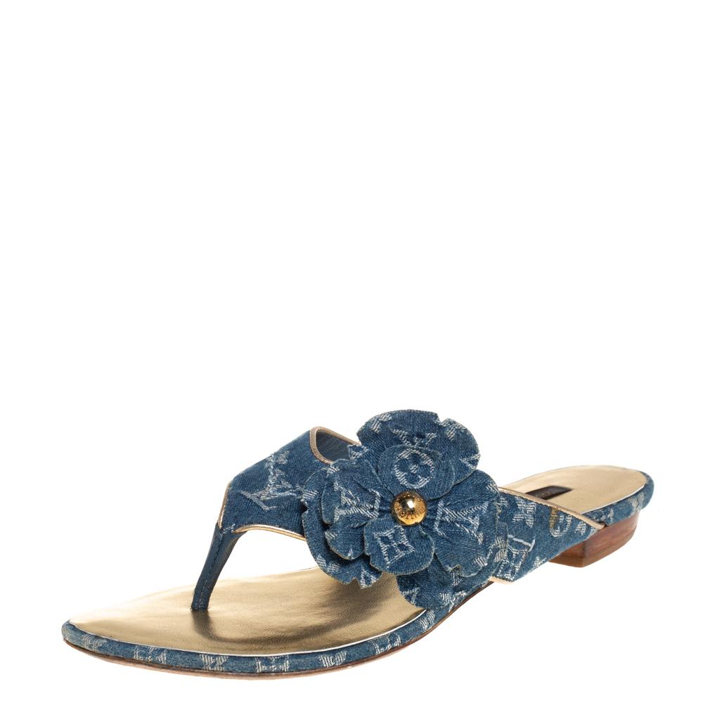 Louis Vuitton Blue Monogram Denim Freesia Flower Thong Sandals Size 35 In Good Condition In Dubai, Al Qouz 2