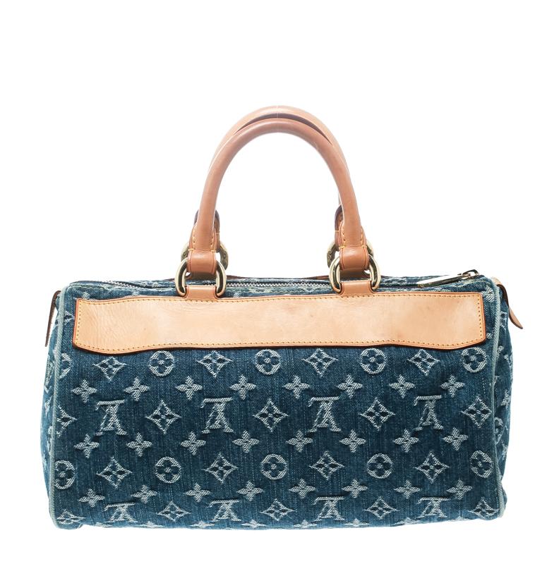 This limited edition Louis Vuitton Neo Speedy is a must have. A traditional style that takes you back to the 1960’s, Speedy was one of the first bags made by Louis Vuitton for everyday use. Crafted from denim in their classic monogram print, the bag