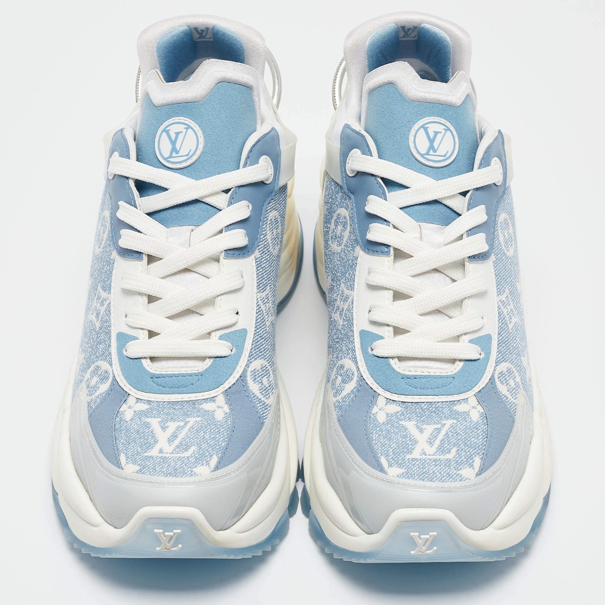 Gray Louis Vuitton Blue Monogram Denim Run 55 Sneakers Size 41