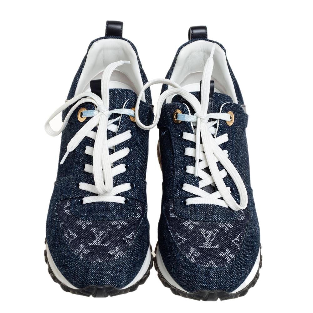 Fashioned to take your style a notch higher, these blue sneakers from Louis Vuitton are absolutely worth the dream and the splurge! They've been crafted from monogram denim and styled with laces on the vamps and brand label details on the