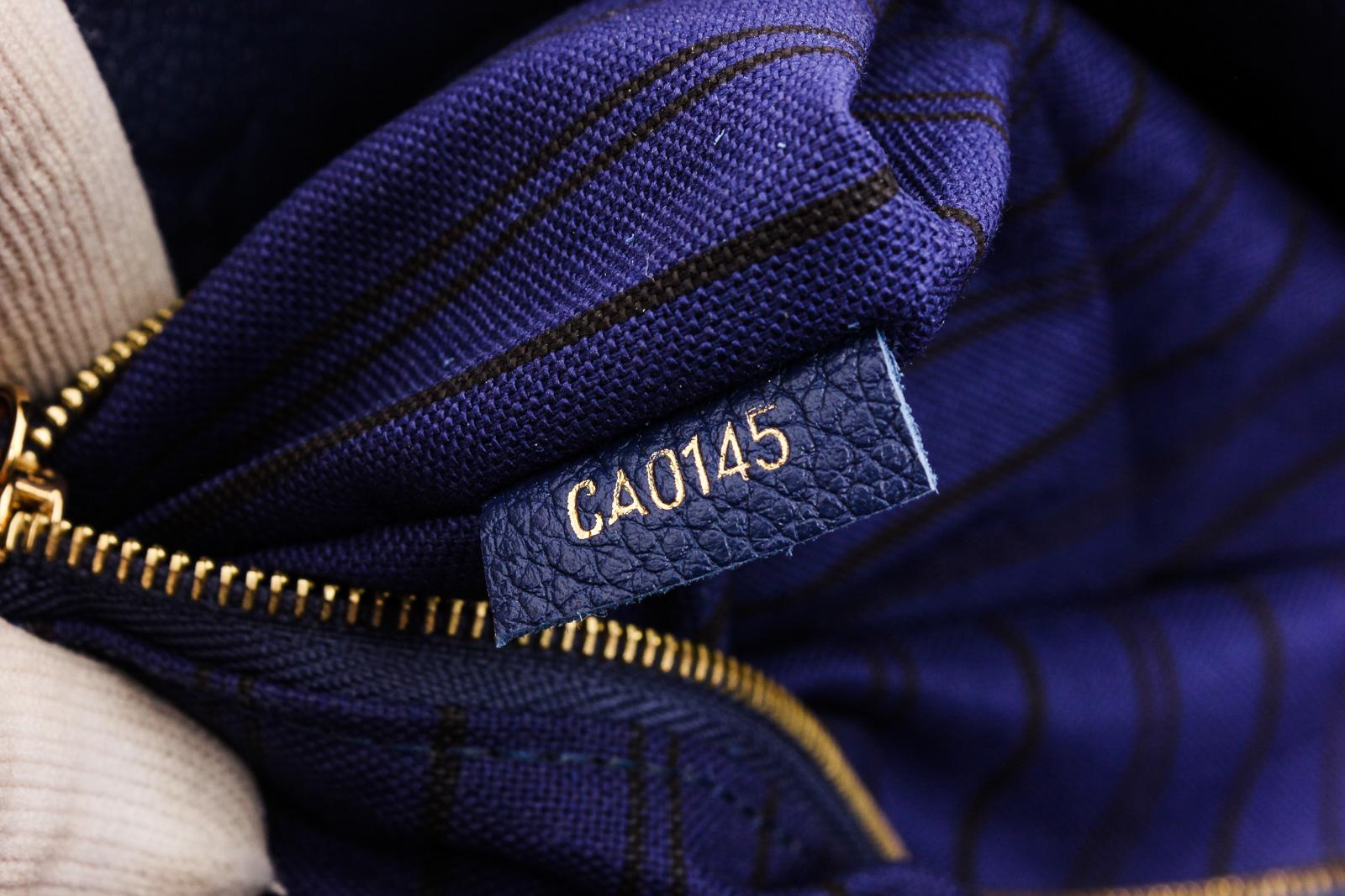 Gray Louis Vuitton Blue Monogram Empreinte Leather Artsy MM Shoulder Bag