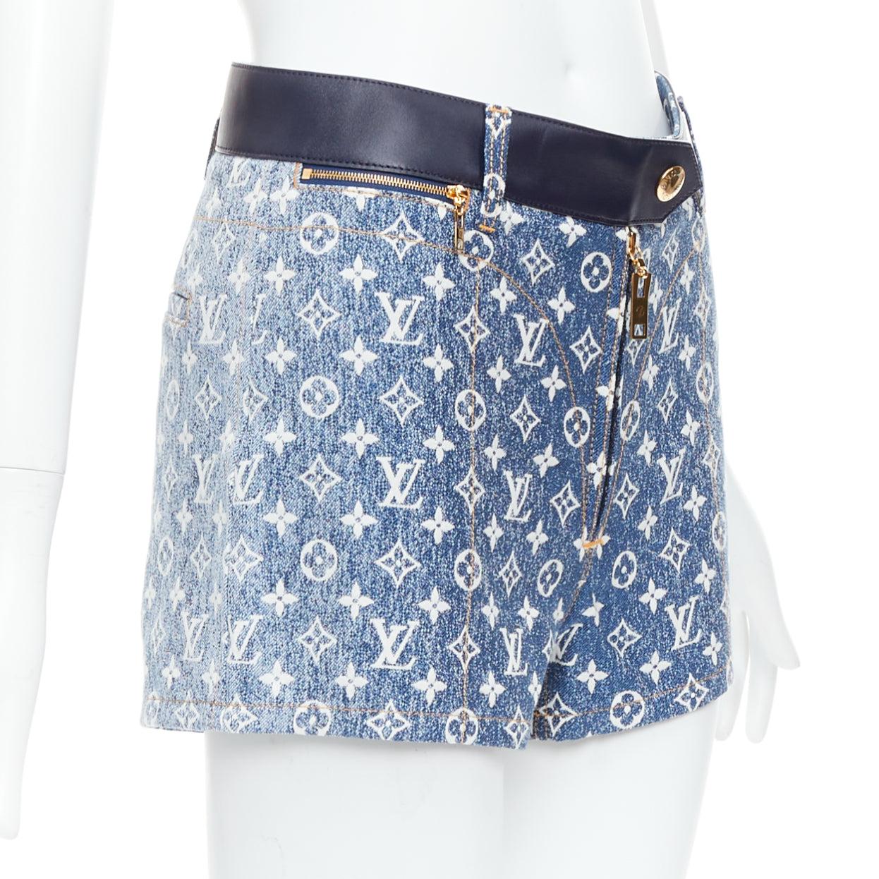 Gray LOUIS VUITTON blue monogram jacquard denim  leather trim zip shorts FR34 XS