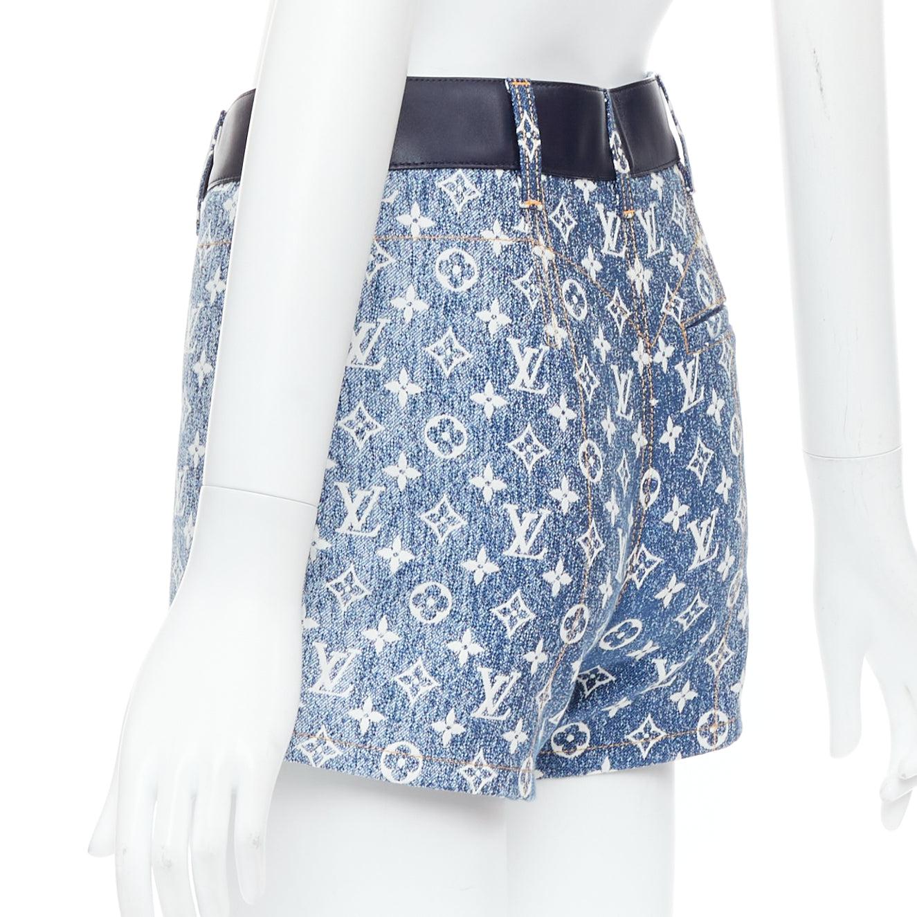 LOUIS VUITTON blue monogram jacquard denim  leather trim zip shorts FR34 XS 1