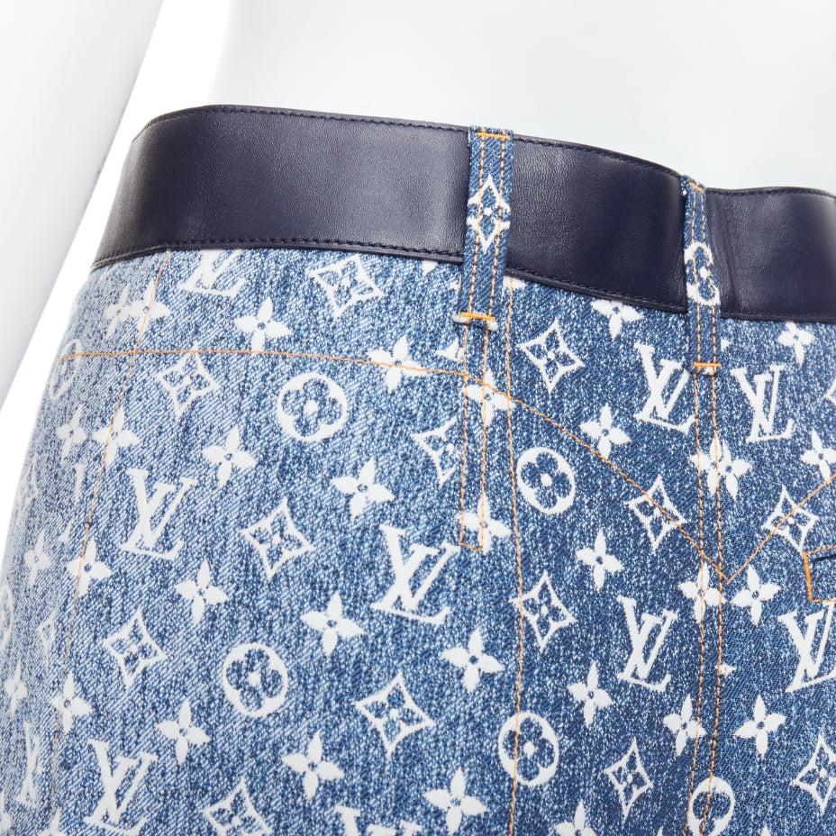 LOUIS VUITTON blue monogram jacquard denim  leather trim zip shorts FR34 XS 2