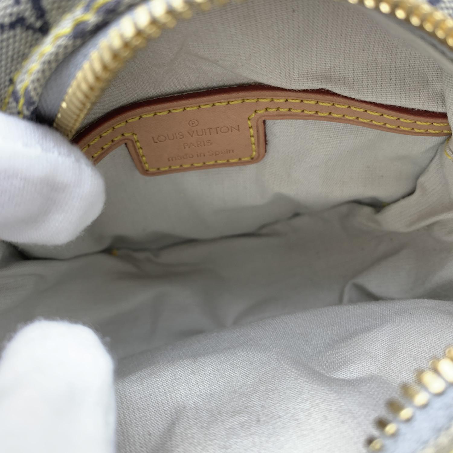 Louis Vuitton Blaue Monogrammierte Mini Lin Canvas Jeanne PM Umhängetasche 1