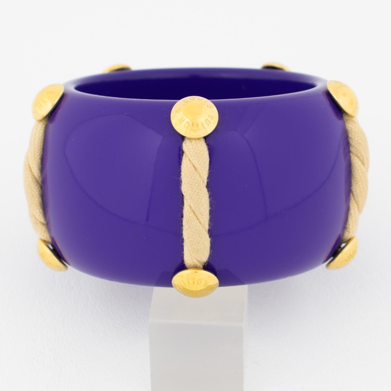 Louis Vuitton Bracciale Corda Blu Nautico Crociera 2010 Gommini d'oro In condizioni ottime in vendita a Atlanta, GA
