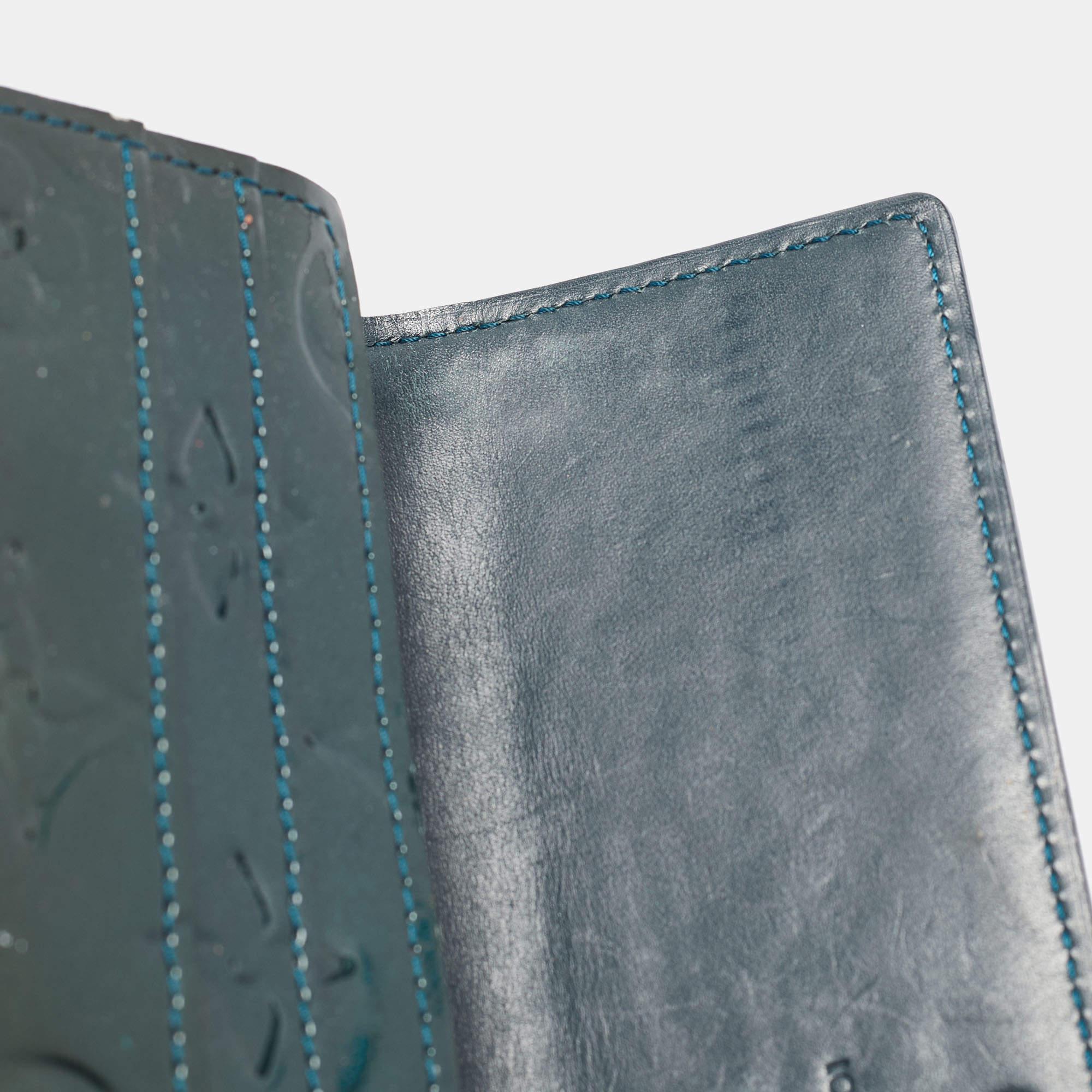 Louis Vuitton Blue Nuit Monogram Vernis Sarah Wallet For Sale 5