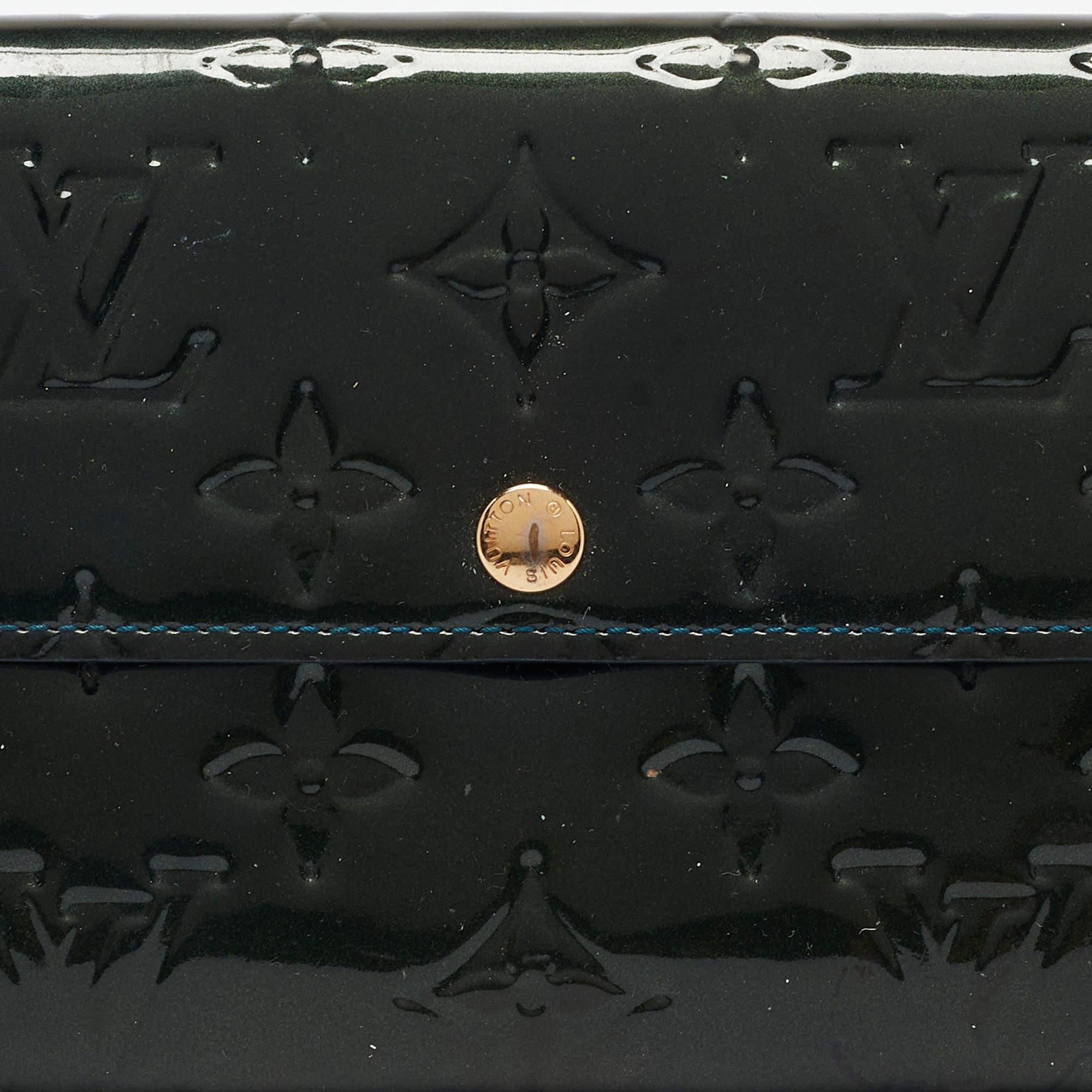 Women's Louis Vuitton Blue Nuit Monogram Vernis Sarah Wallet For Sale