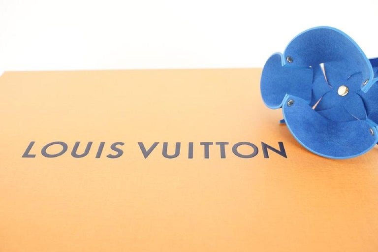 Louis Vuitton Navy Blue Objet Nomades Origami Flower by Atelier Oi372lvs225