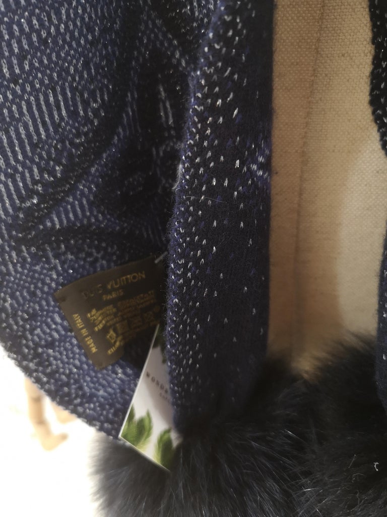 Louis Vuitton Rex Rabbit Fur Scarf For Sale at 1stDibs