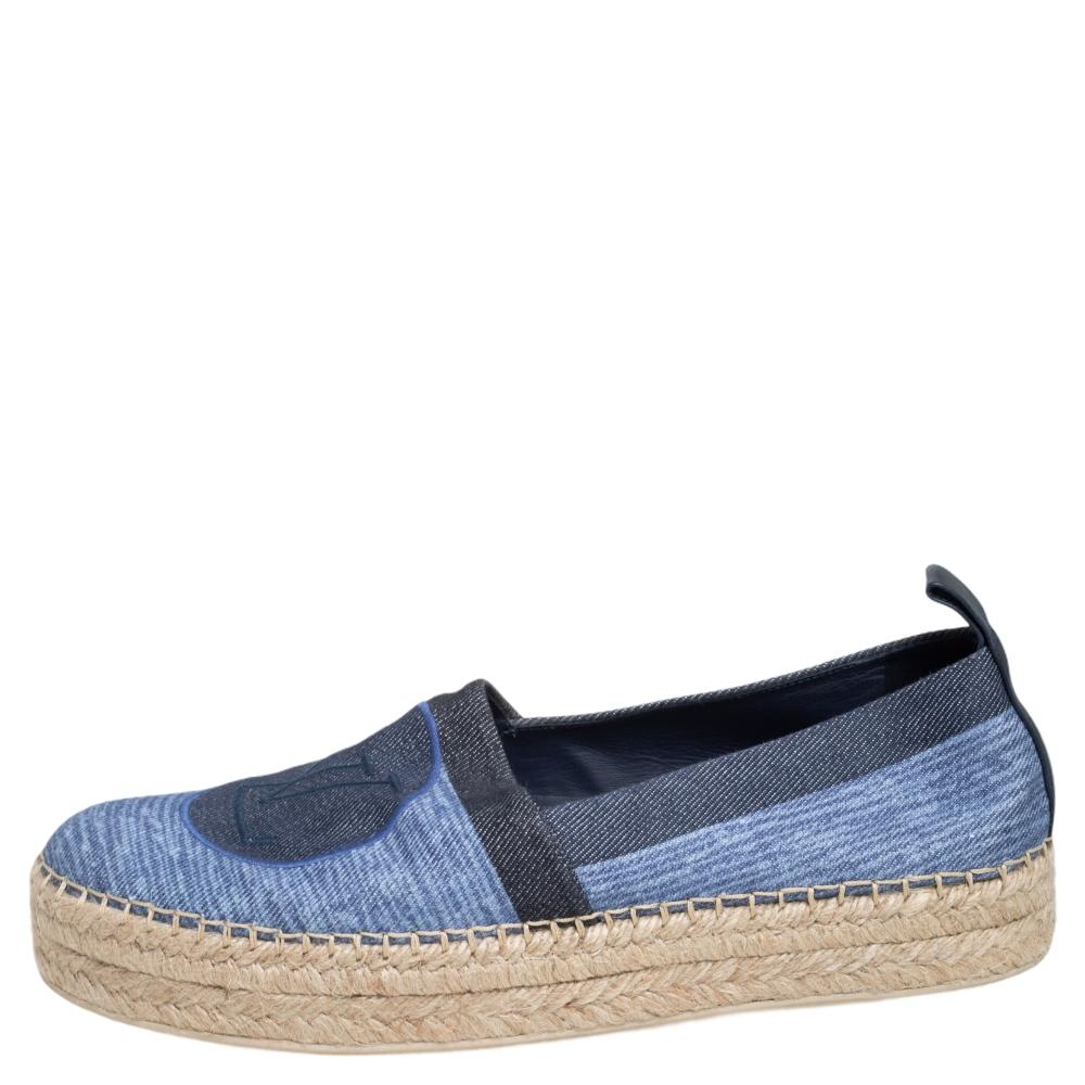 Louis Vuitton Blue Shore Denim Postcard Espadrilles Size 41 In Excellent Condition In Dubai, Al Qouz 2