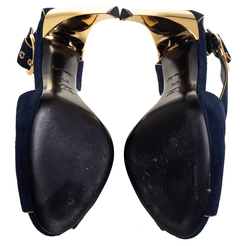 Louis Vuitton Blue Suede Peep Toe Sandals Size 37.5 In Good Condition In Dubai, Al Qouz 2