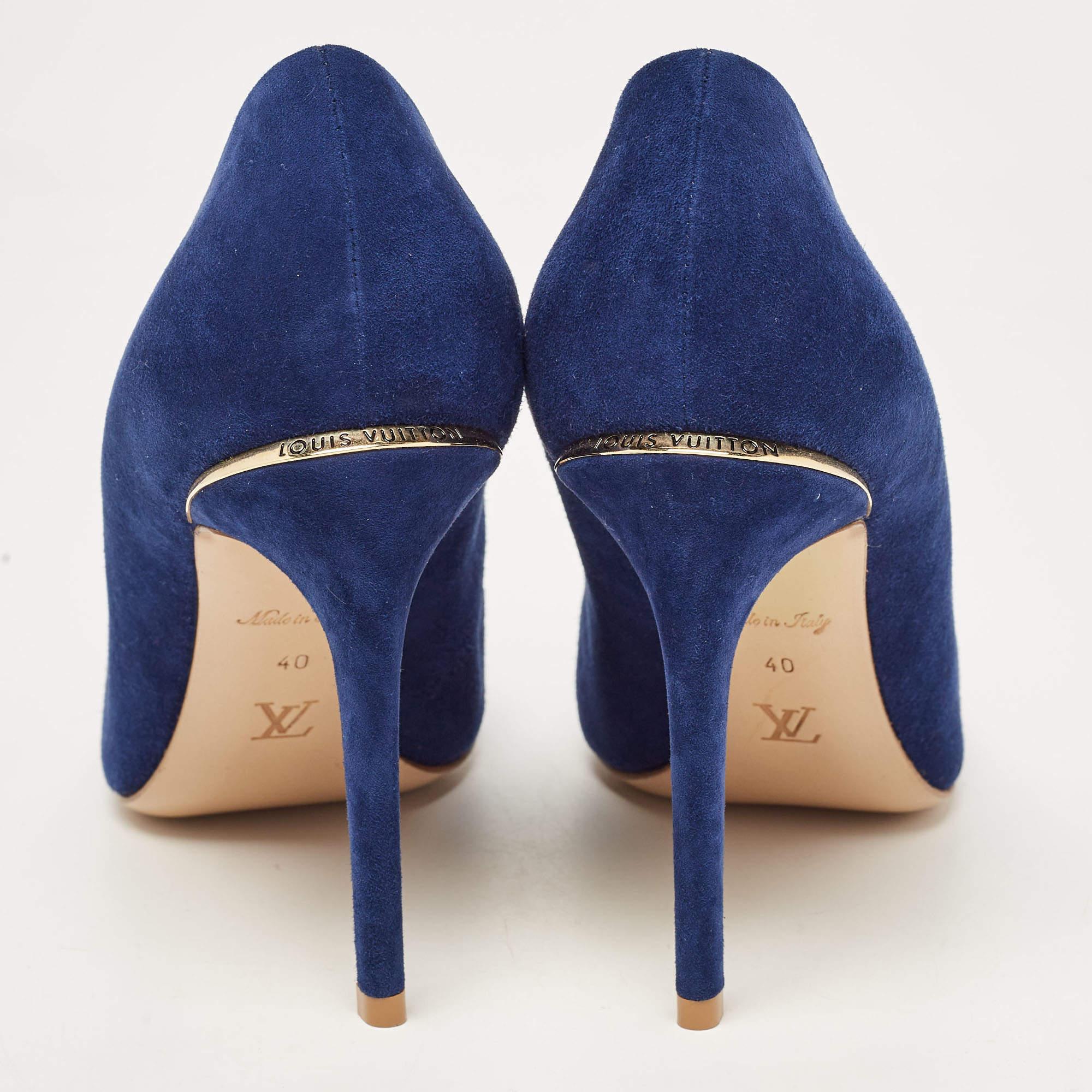 Louis Vuitton Blue Suede Pointed Toe Pumps Size 40 For Sale 2
