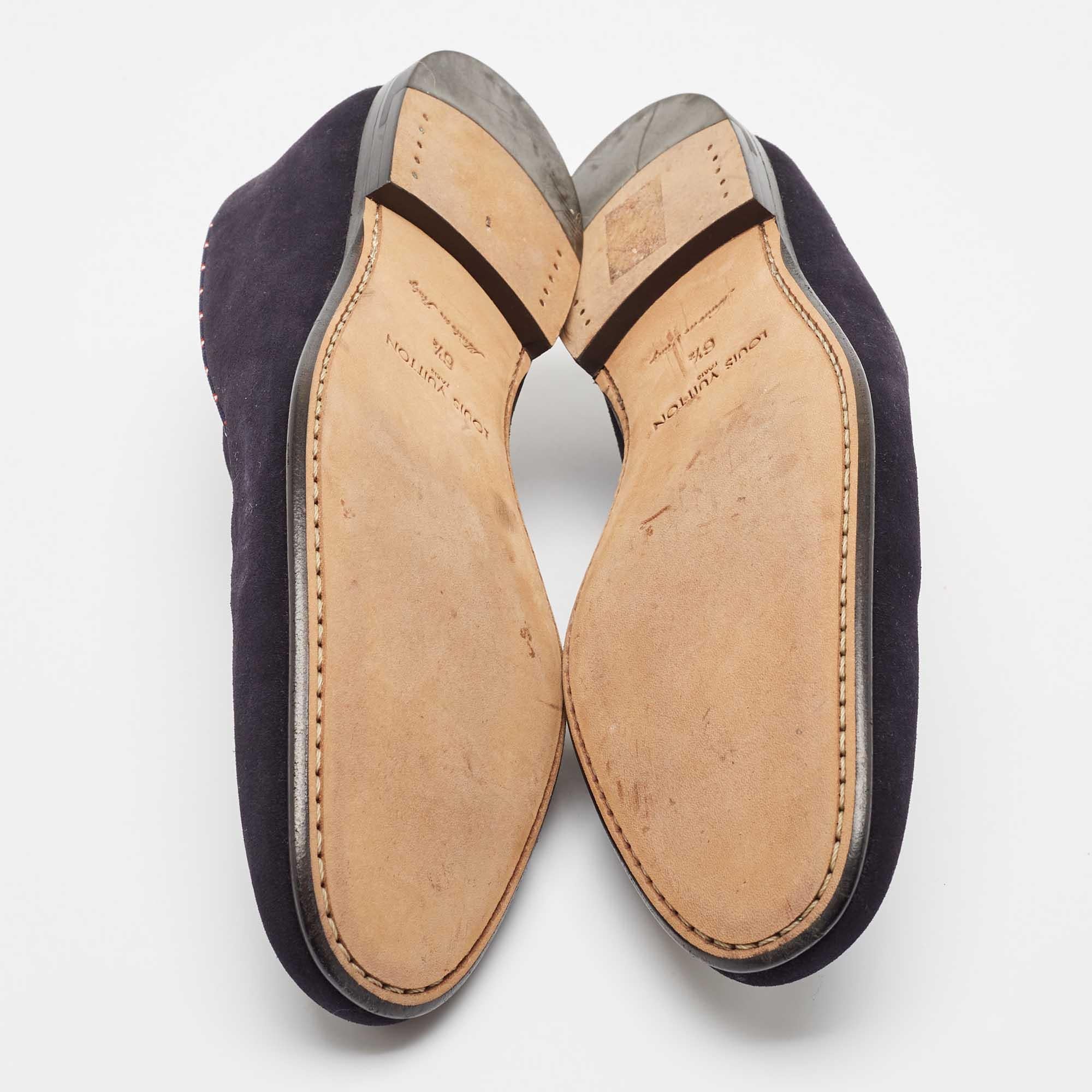 Louis Vuitton - Mocassins en daim bleu, taille 40,5 en vente 1