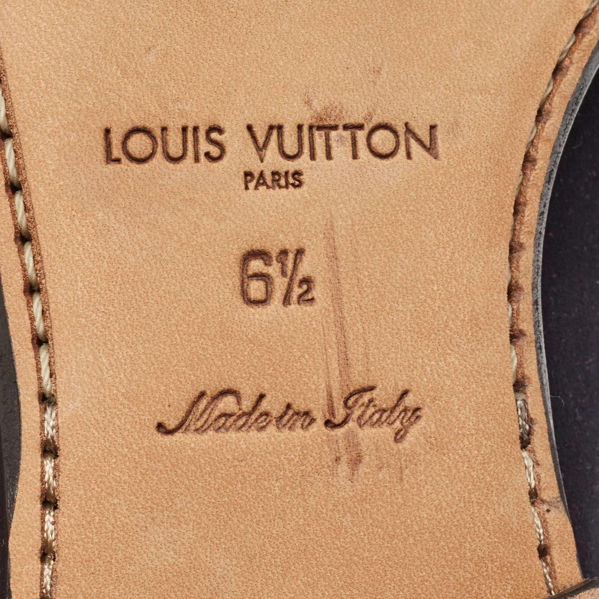 Louis Vuitton - Mocassins en daim bleu, taille 40,5 en vente 3