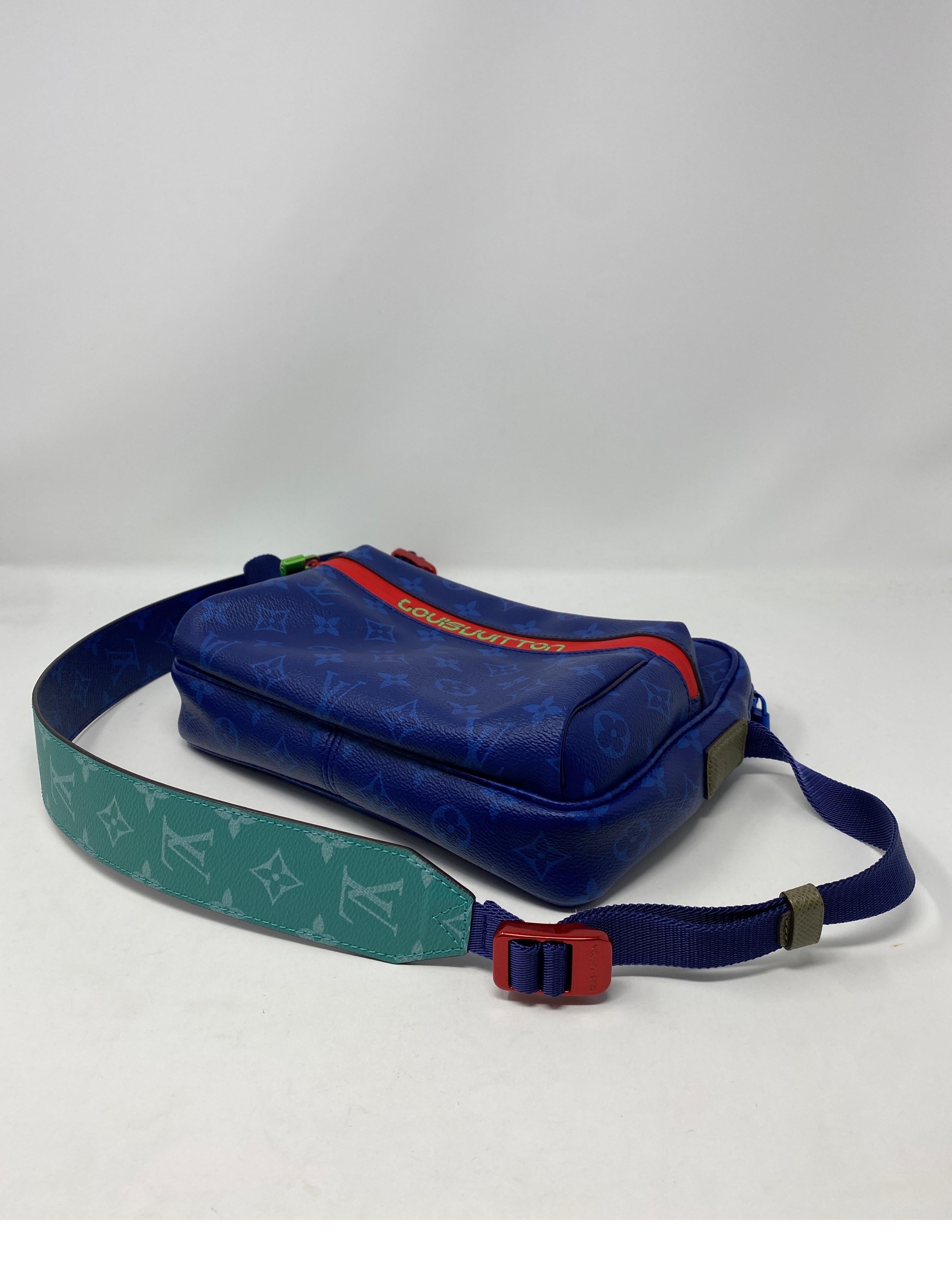 Borsa Louis Vuitton Blue Taigarama Monogram Outdoor 8