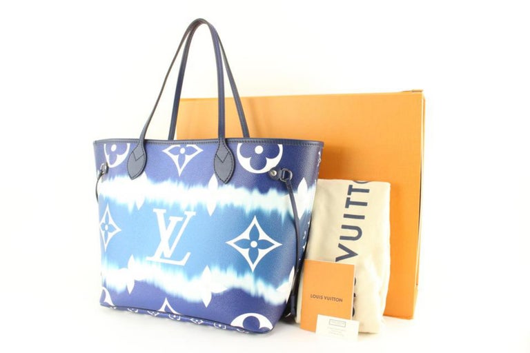 LOUIS VUITTON Neverfull MM Escale Monogram Canvas Shoulder Bag Blue