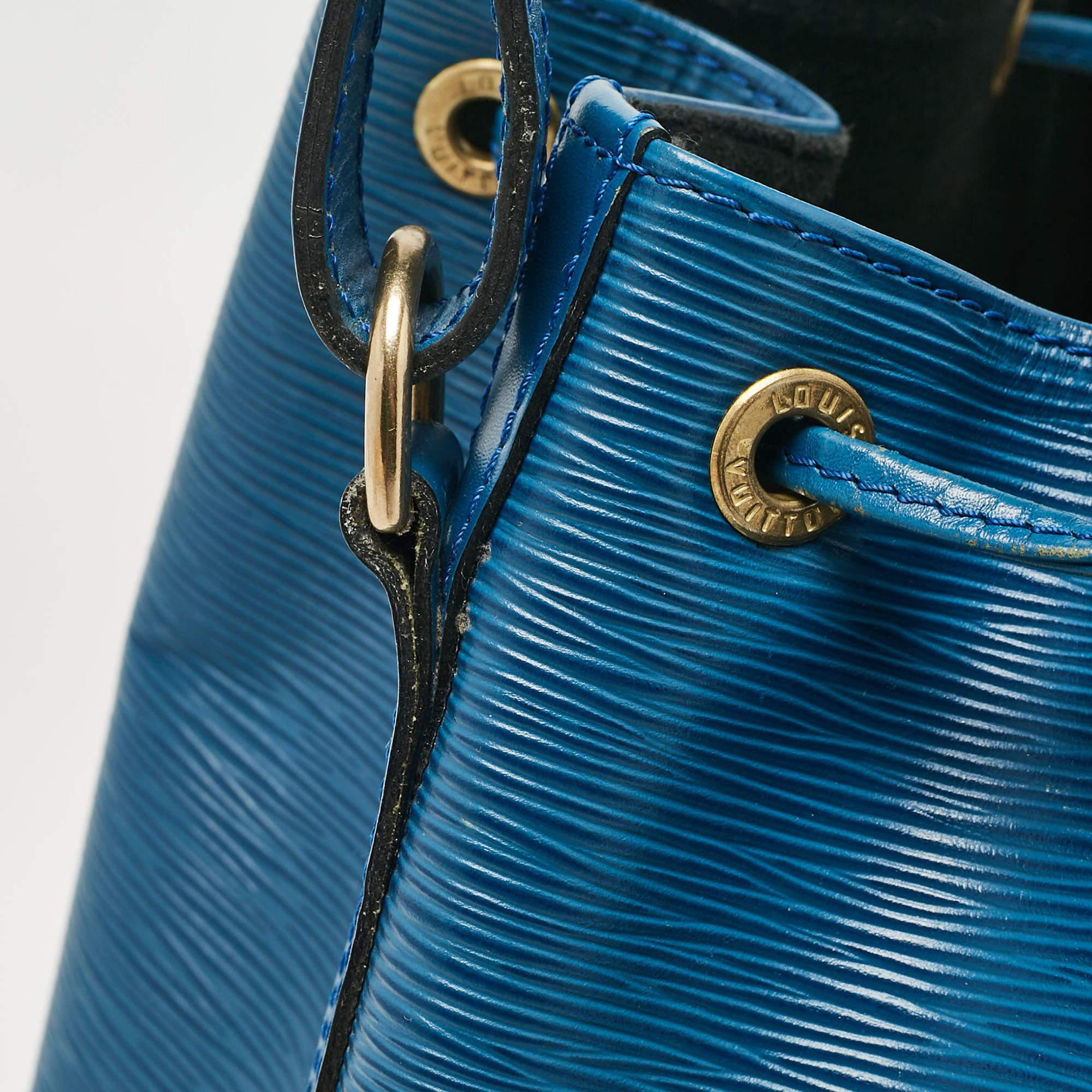 Louis Vuitton Blue Toledo Epi Leather Petit Noe Bag For Sale 1