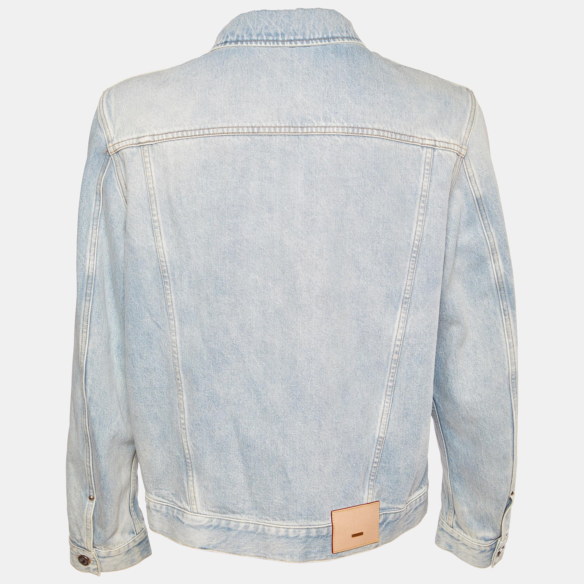 The Louis Vuitton denim jacket exudes casual luxury with its premium denim construction. Featuring a timeless button-front design, the jacket combines classic style with modern sophistication. The distinctive blue-washed finish adds a touch of