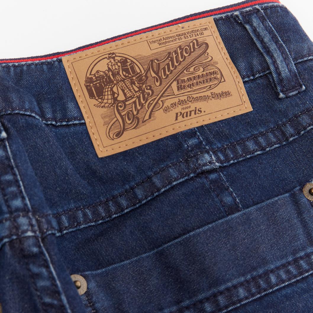 LOUIS VUITTON blue washed denim patchwork logo skinny motorcycle jeans FR34 XS
Reference: YIKK/A00088
Brand: Louis Vuitton
Material: Cotton, Blend
Color: Blue
Pattern: Washed
Closure: Zip Fly
Extra Details: Logo patch at back.
Made in: