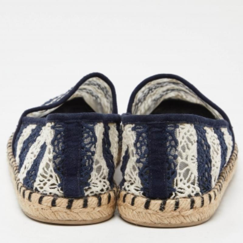 Espadrilles en crochet bleu/blanc Louis Vuitton Taille 35.5 en vente 1
