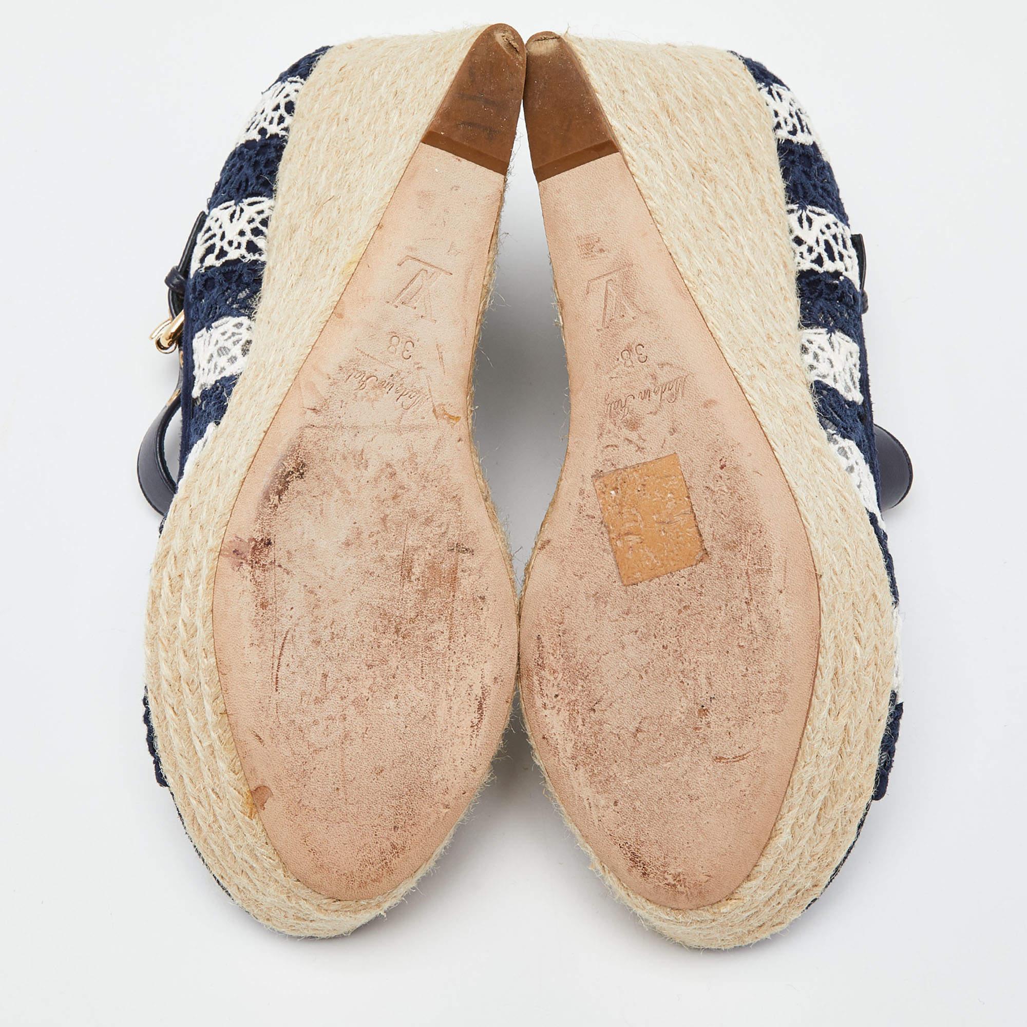 Louis Vuitton Blue/White Fabric, Suede and Mesh Open Toe Wedge Espadrille  For Sale 1