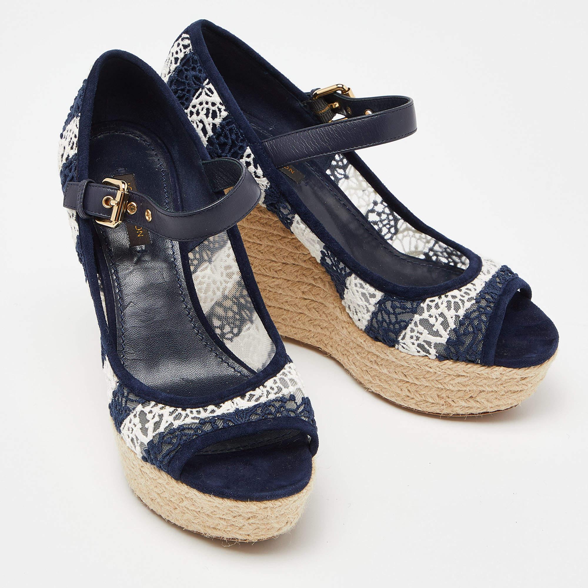 Louis Vuitton Blue/White Fabric, Suede and Mesh Open Toe Wedge Espadrille  For Sale 2