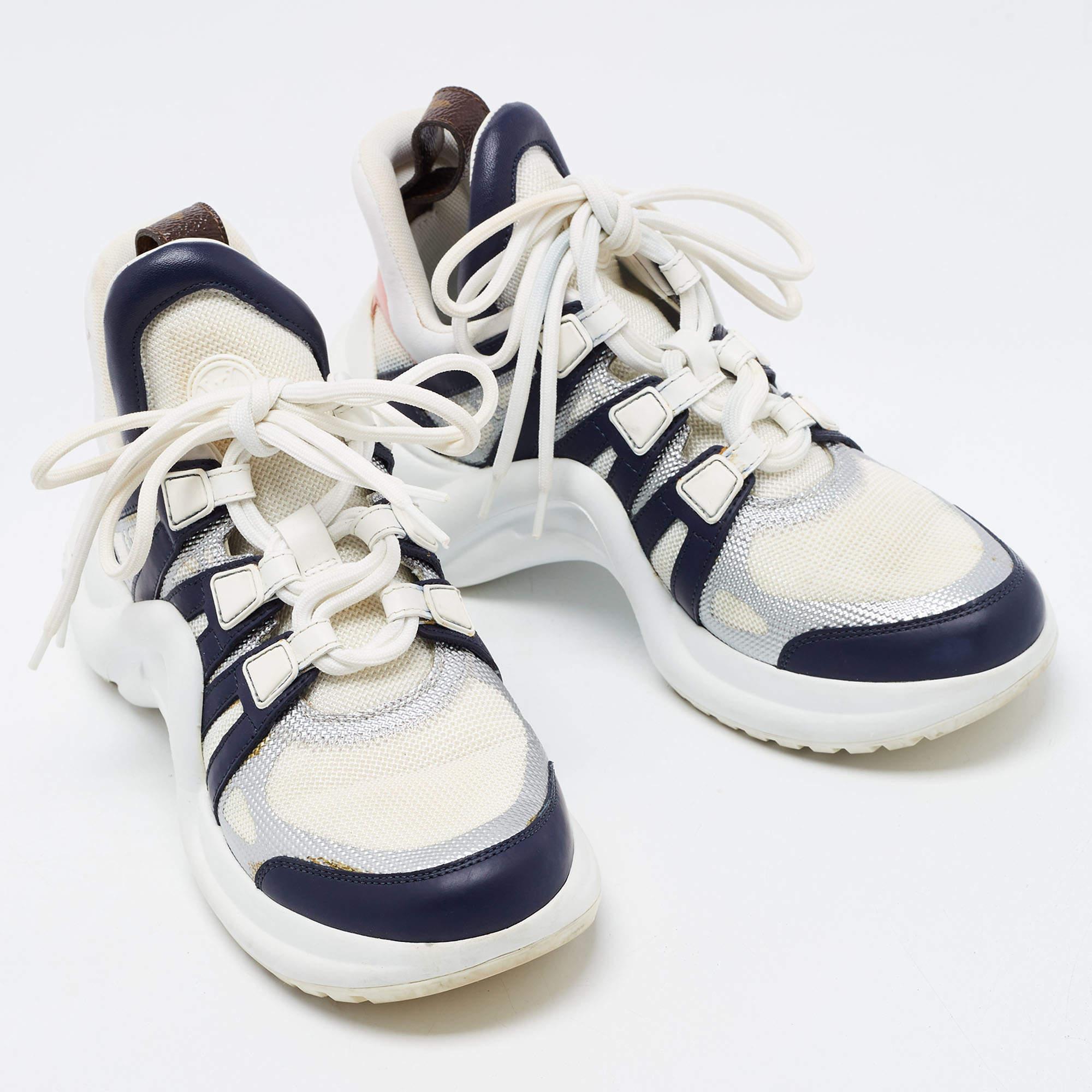 Men's Louis Vuitton Blue/White Leather and Mesh Arclight Low Top Sneakers Size 37