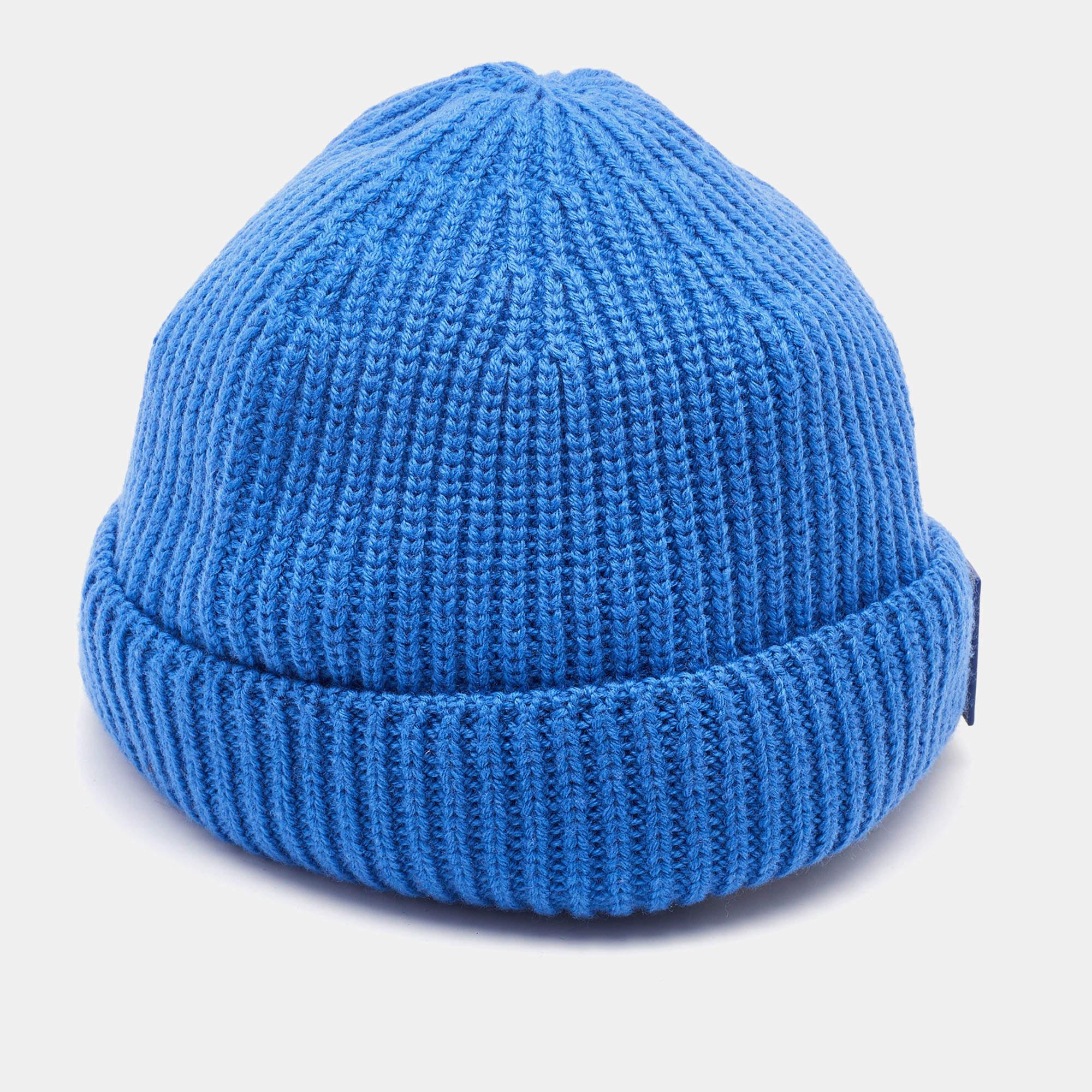Embrace a chilly day with luxurious fashion by adding this LV beanie while you step out. It is knit from wool and finished with a blue shade.

Includes: Brand Tag
