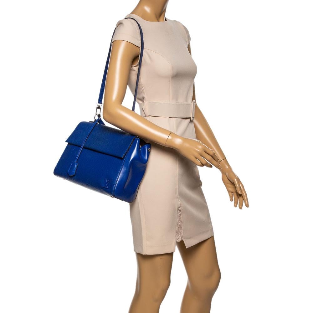 Louis Vuitton Blueberry Epi Leather Cluny MM Bag In Fair Condition In Dubai, Al Qouz 2