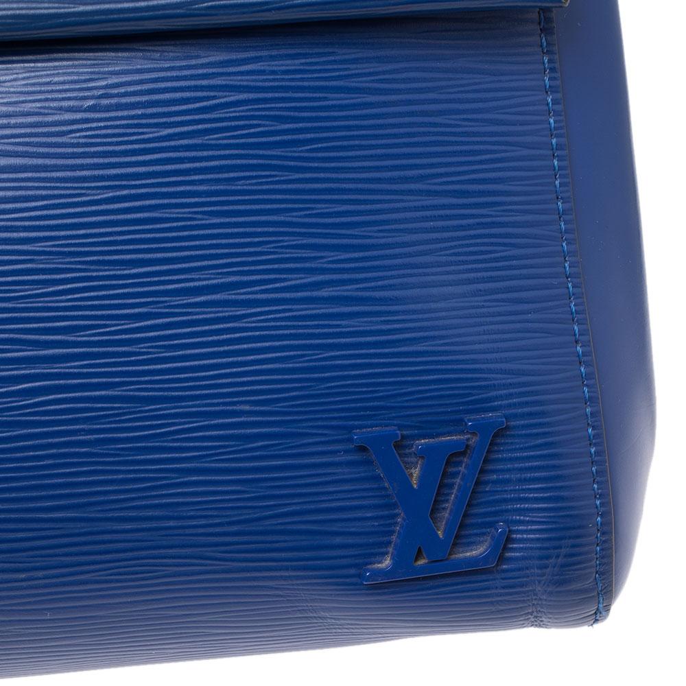 Louis Vuitton Blueberry Epi Leather Cluny MM Bag 2