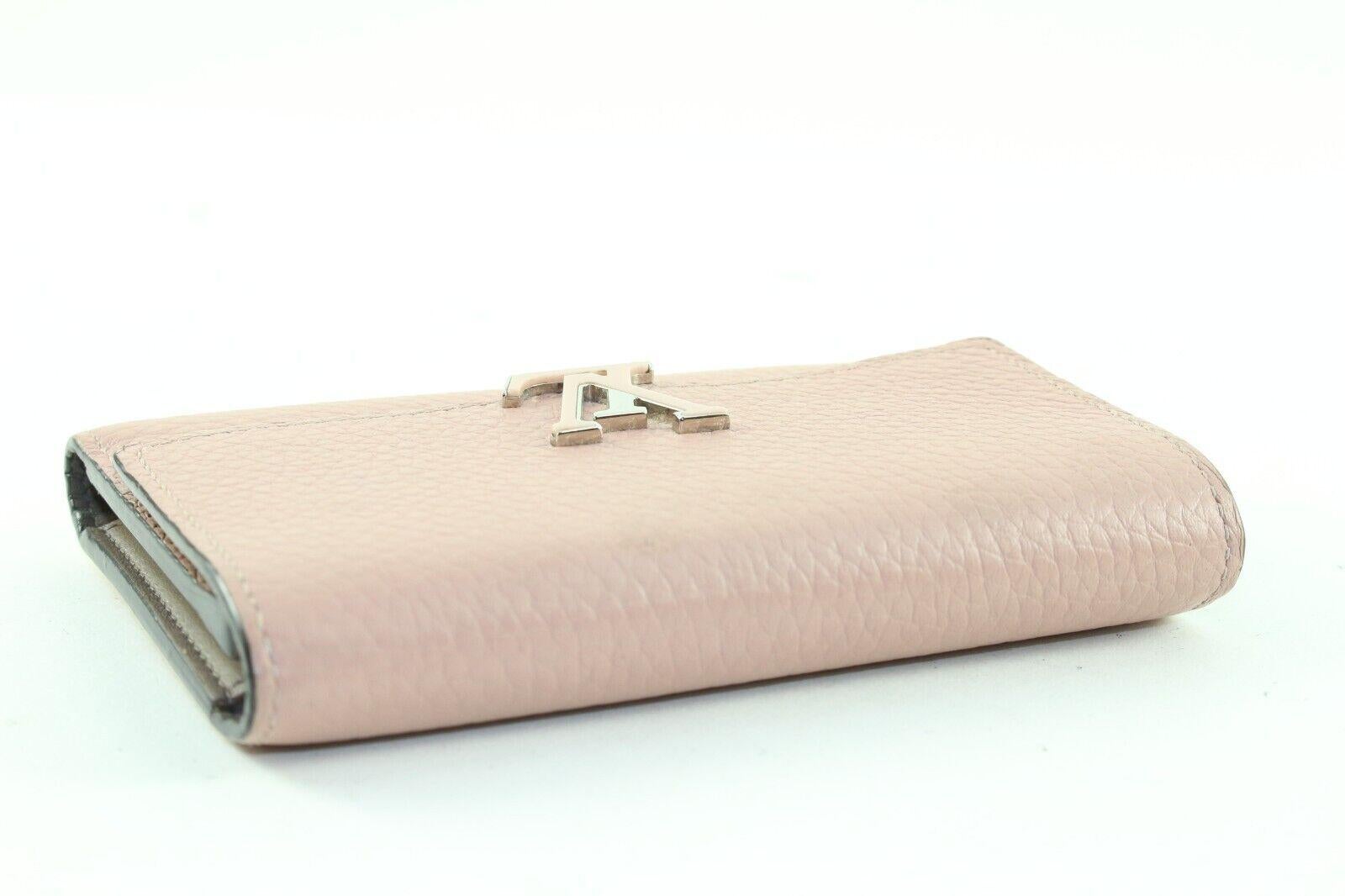 LOUIS VUITTON Blush Pink Taurillong Leather Capucines Wallet 1LV1219K For Sale 5