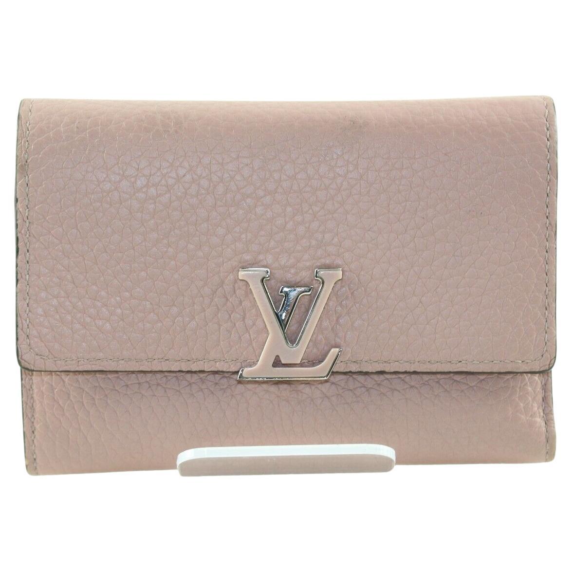 LOUIS VUITTON Blush Pink Taurillong Leather Capucines Wallet 1LV1219K For Sale